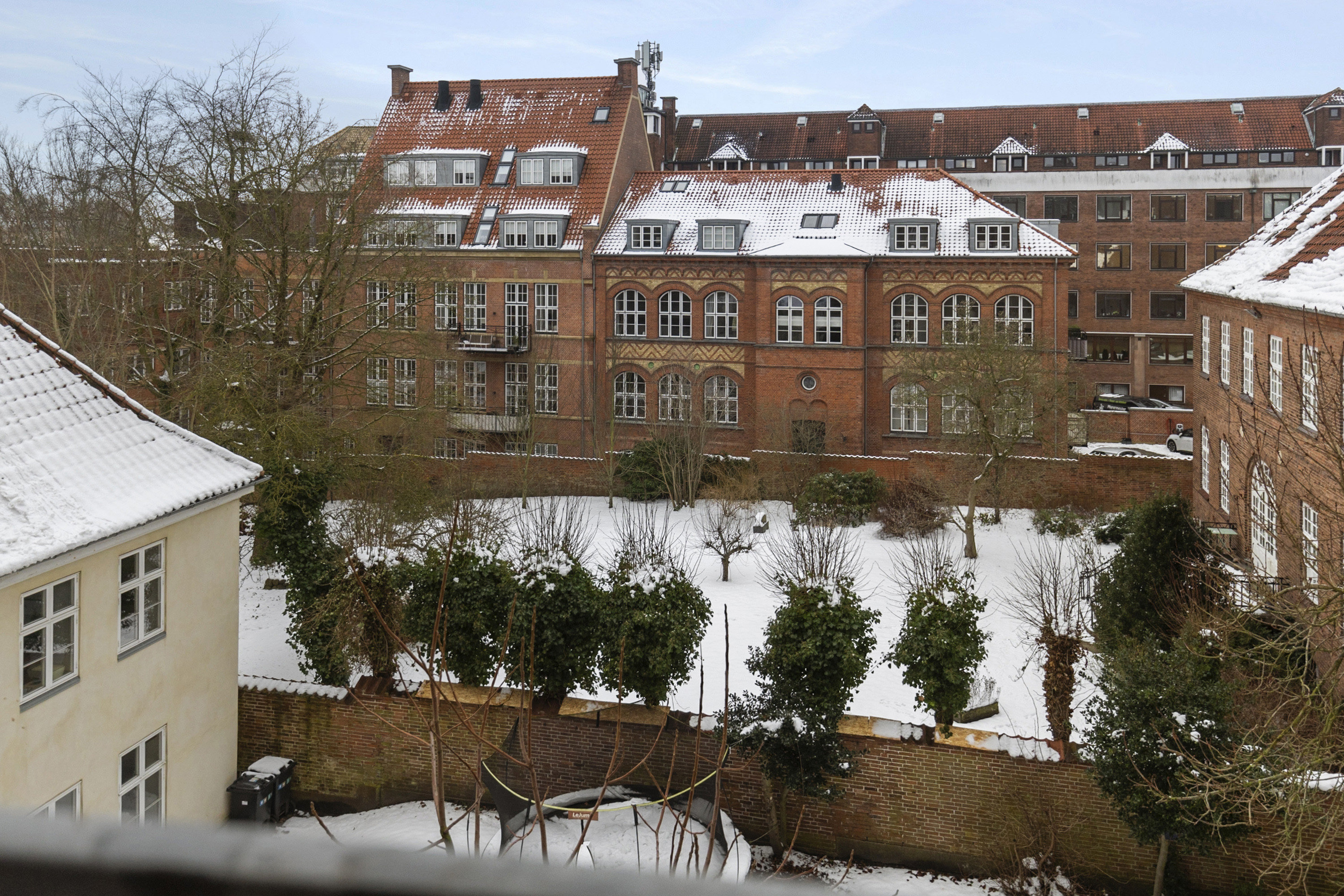 Fremhævet område billede i fuldskærmstilstand. Billede af Klaregade 21, 3. tv., 5000 Odense C