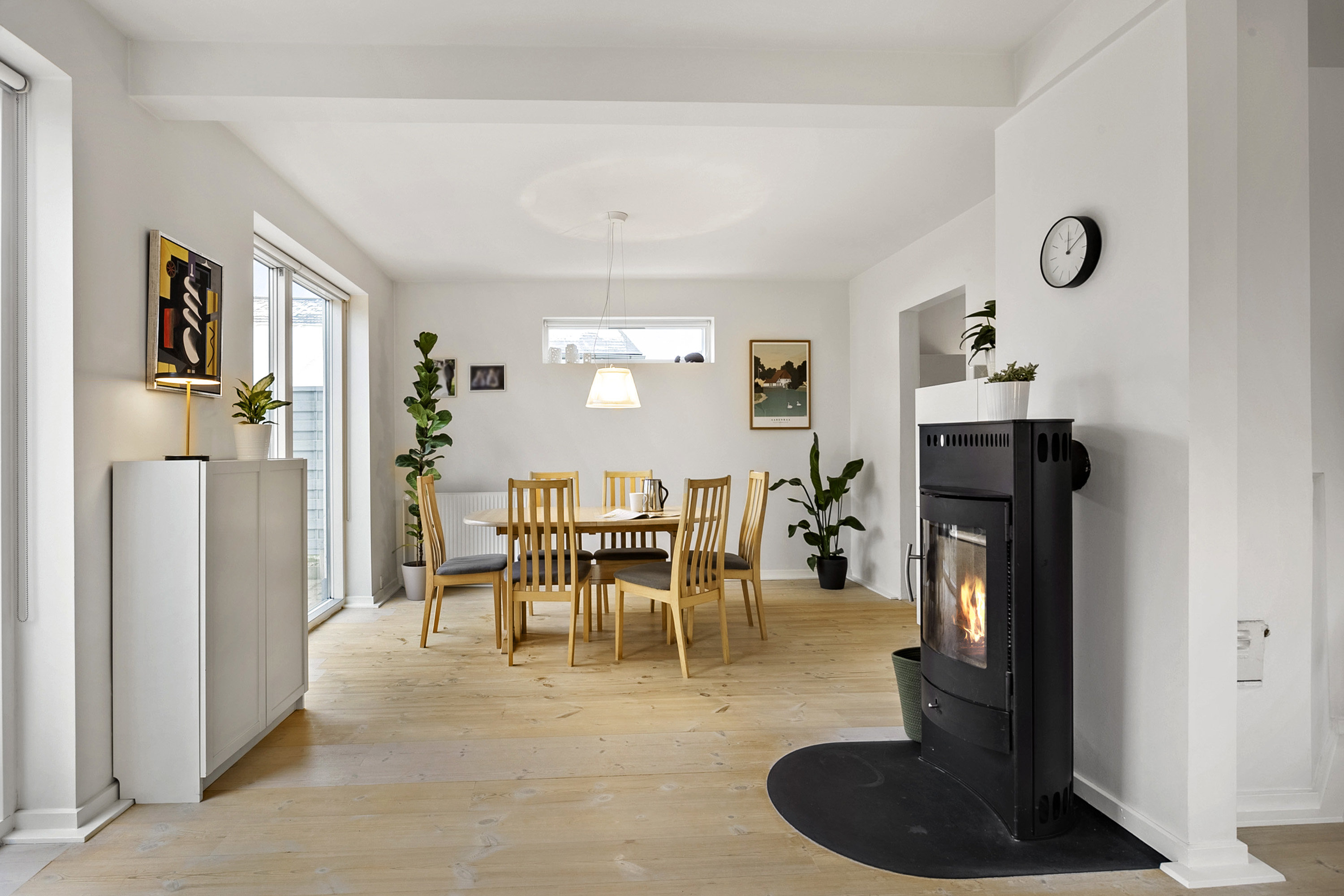 Fremhævet spisestue billede i fuldskærmstilstand. Billede af Fjordvej 6, 6200 Aabenraa