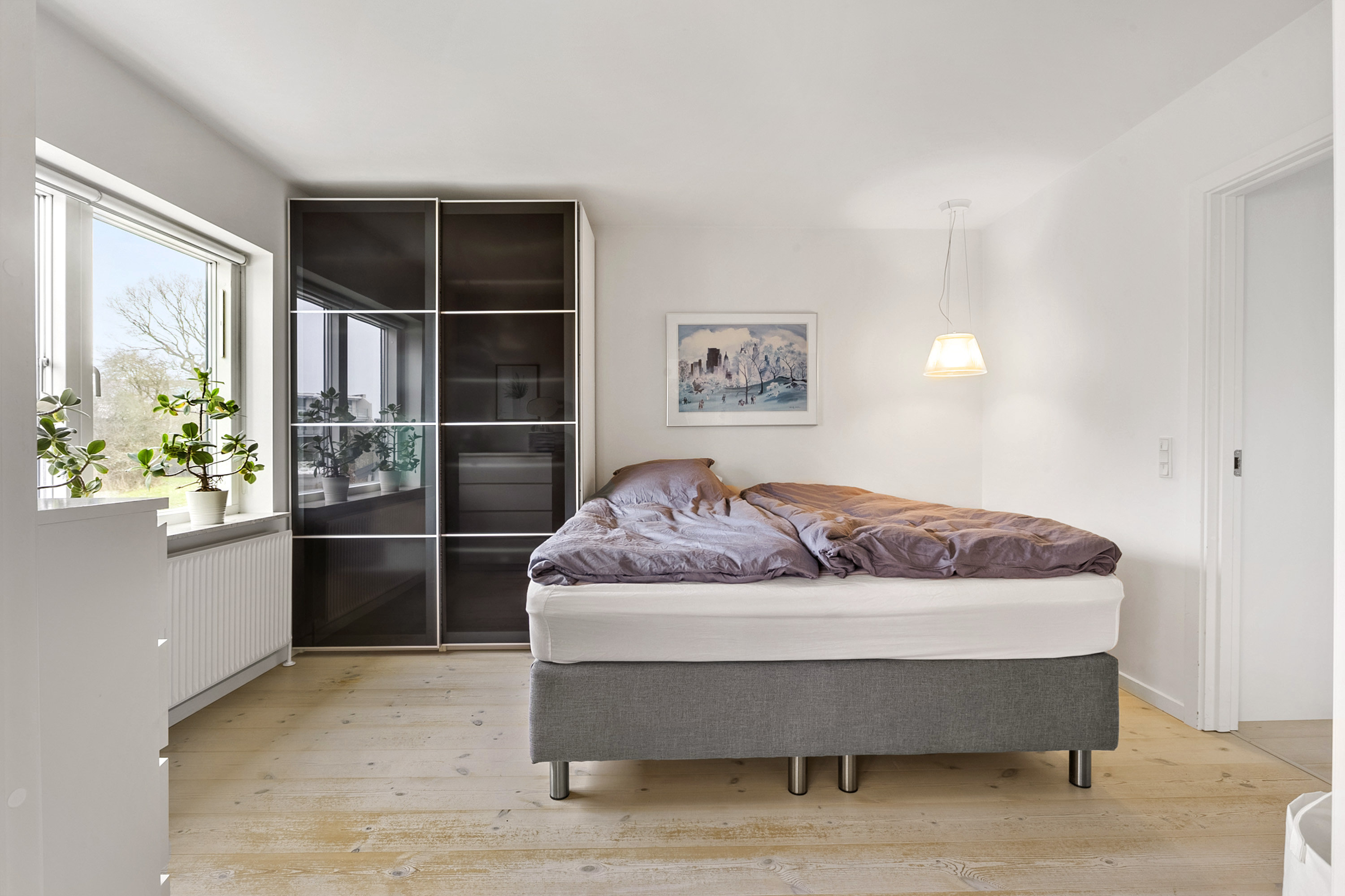 Fremhævet soveværelse billede i fuldskærmstilstand. Billede af Fjordvej 6, 6200 Aabenraa