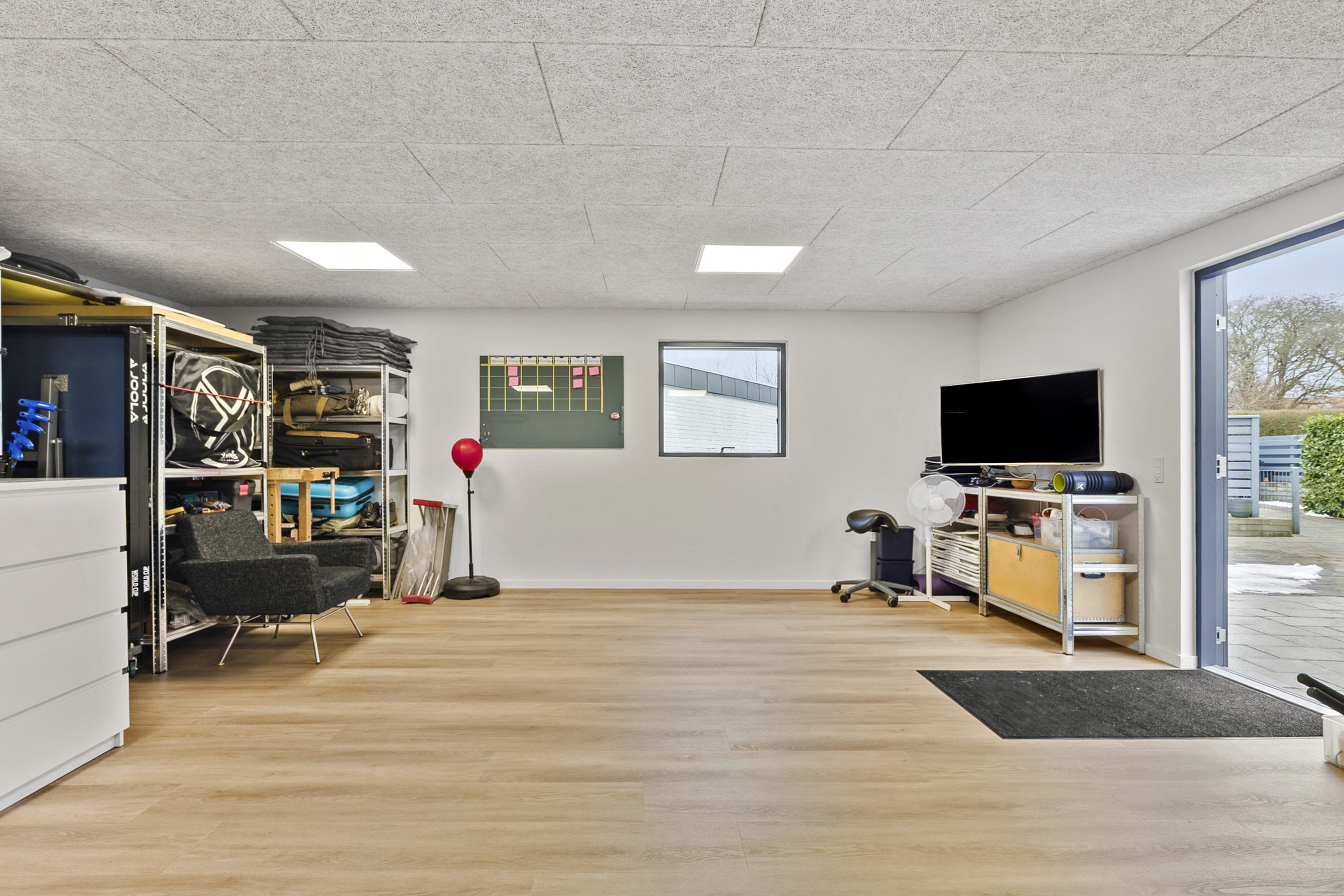 Fremhævet stue billede i fuldskærmstilstand. Billede af Fjordvej 6, 6200 Aabenraa