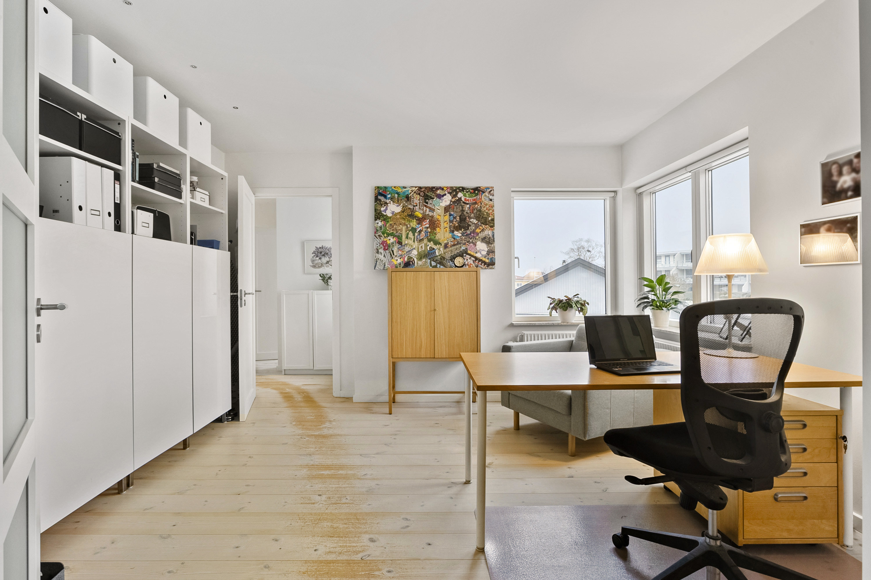 Fremhævet kontor billede i fuldskærmstilstand. Billede af Fjordvej 6, 6200 Aabenraa