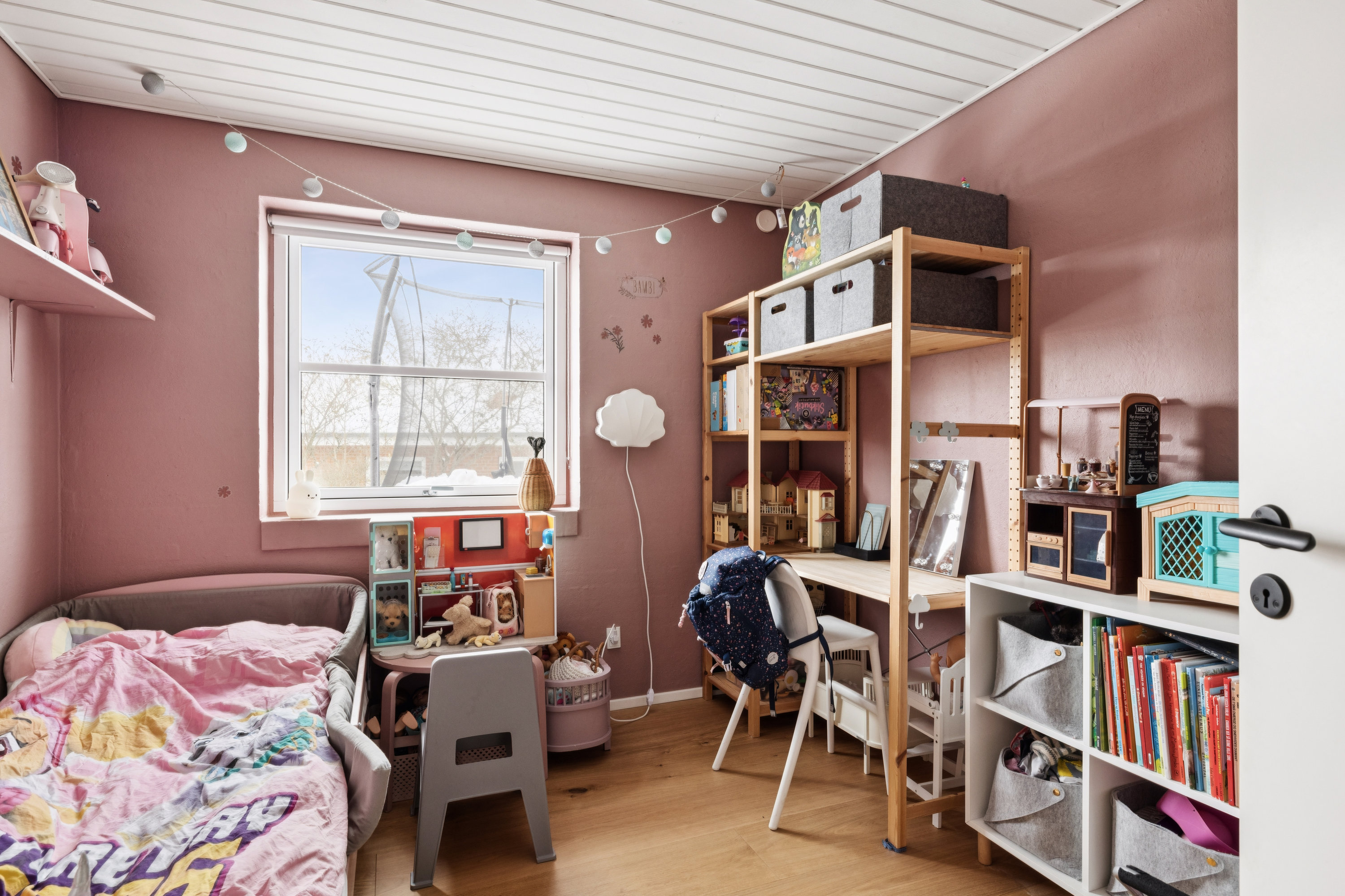 Fremhævet værelse billede i fuldskærmstilstand. Billede af Lillerupvej 78, 8410 Rønde