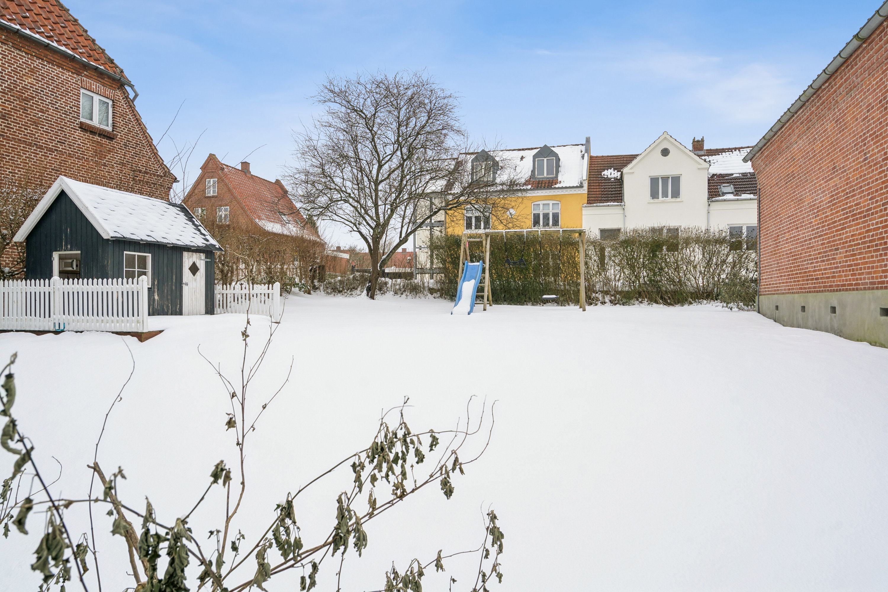 Fremhævet udendørs billede i fuldskærmstilstand. Billede af Odensevej 4, 5750 Ringe
