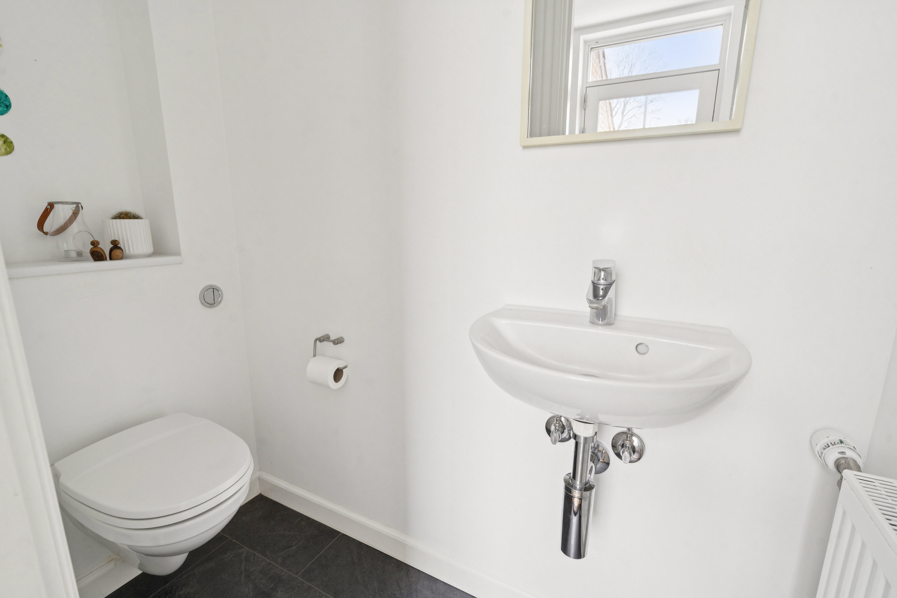 Fremhævet toilet billede i fuldskærmstilstand. Billede af Odensevej 4, 5750 Ringe