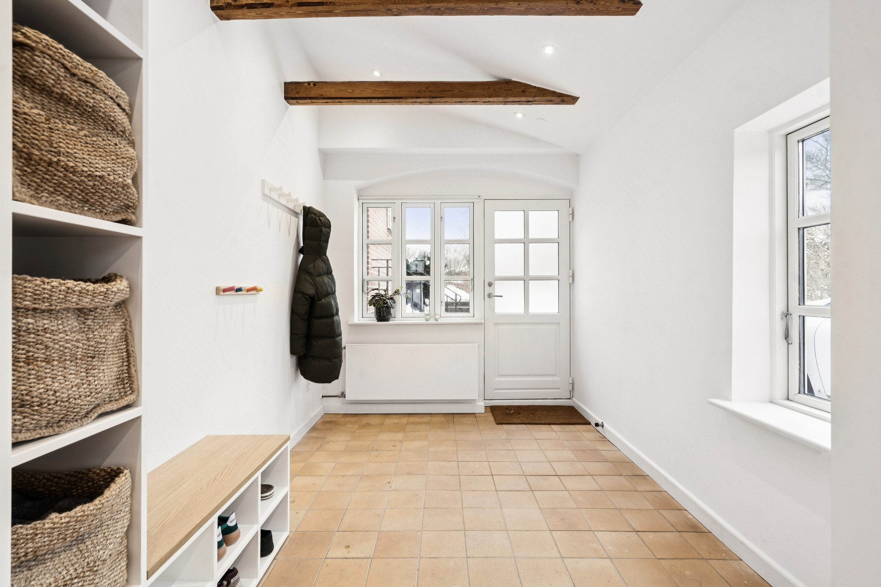 Fremhævet entre billede i fuldskærmstilstand. Billede af Odensevej 4, 5750 Ringe