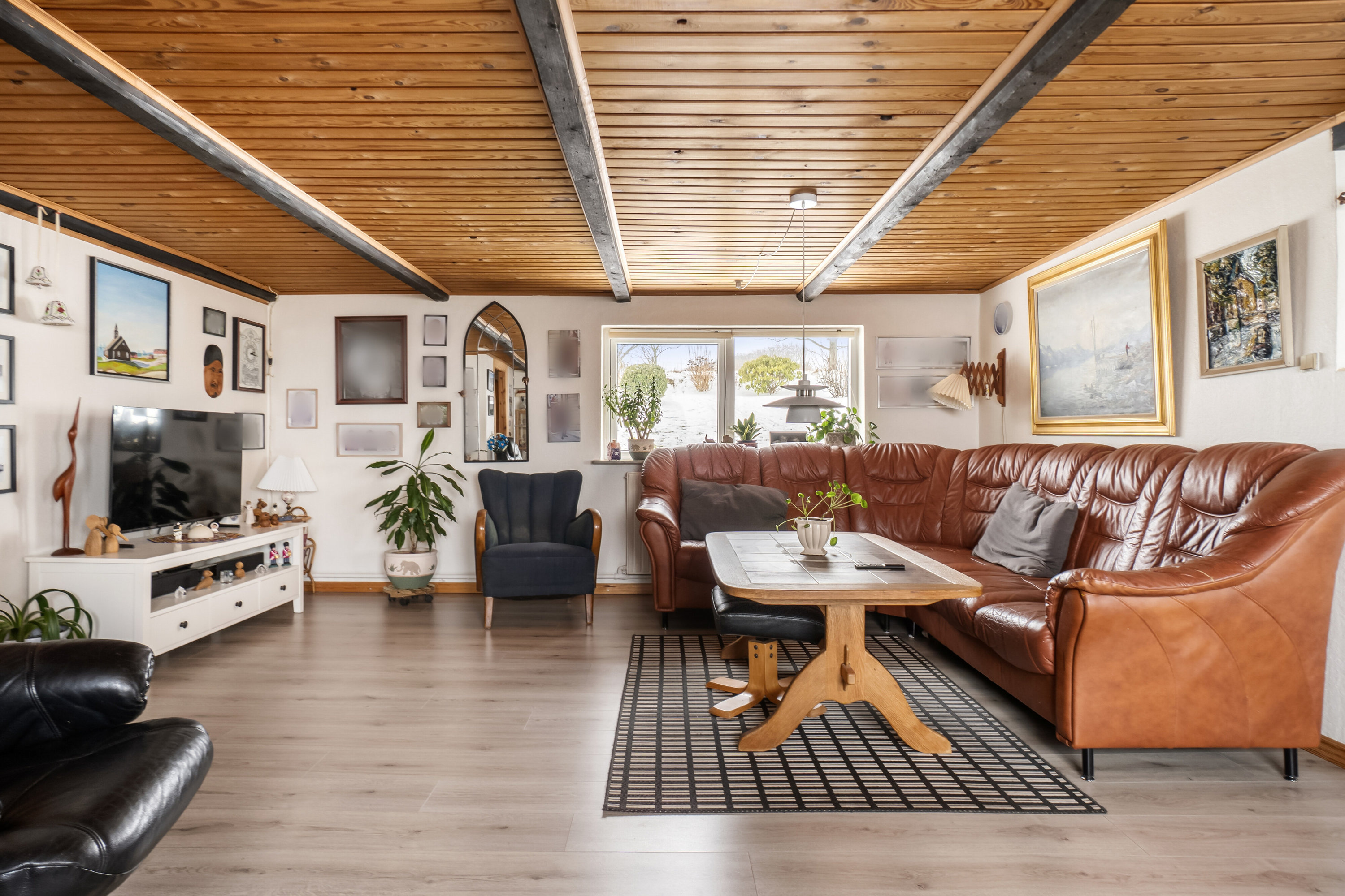 Fremhævet stue billede i fuldskærmstilstand. Billede af Landevejen 33, Heltborg, 7760 Hurup Thy