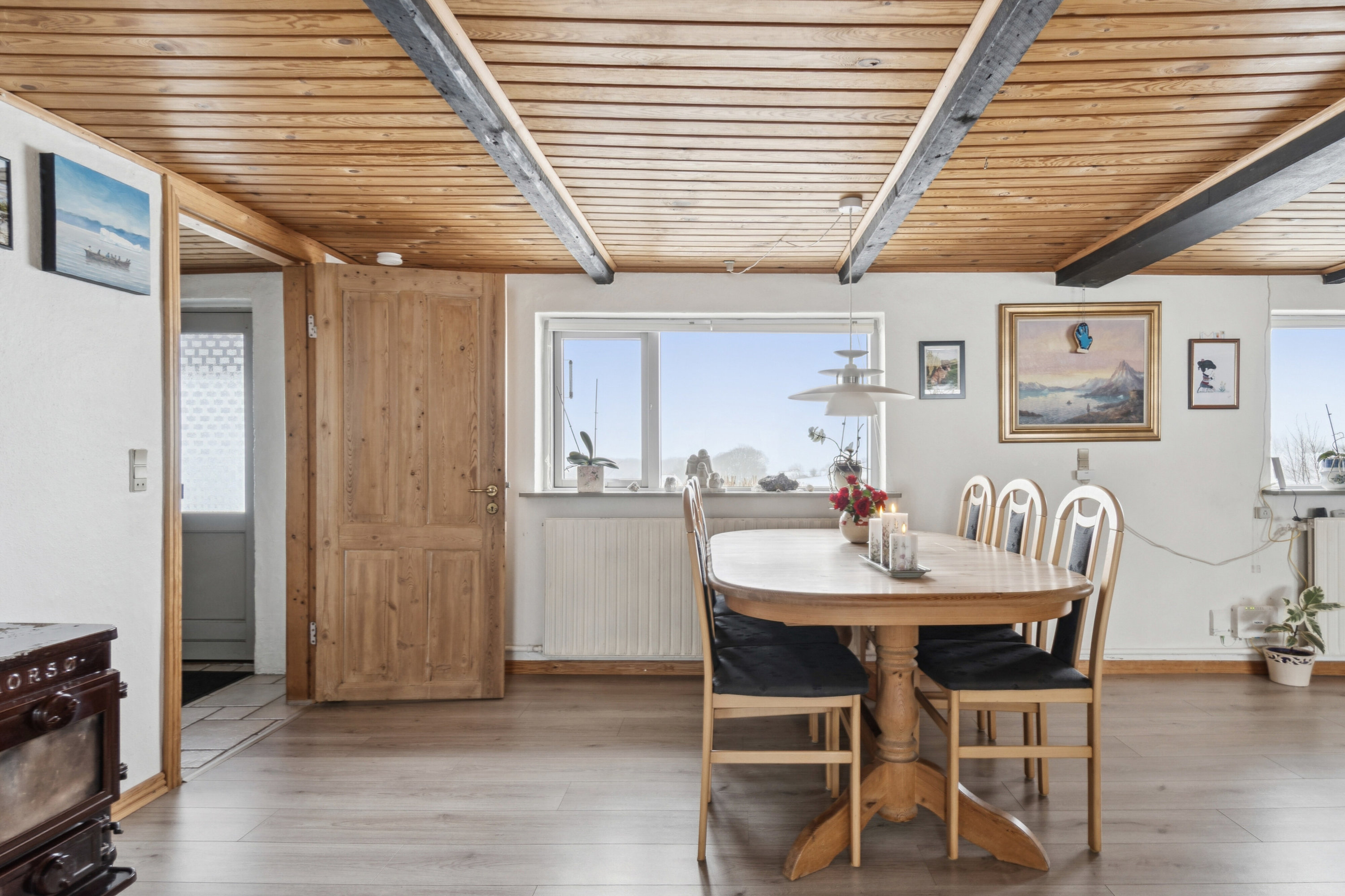 Fremhævet spisestue billede i fuldskærmstilstand. Billede af Landevejen 33, Heltborg, 7760 Hurup Thy