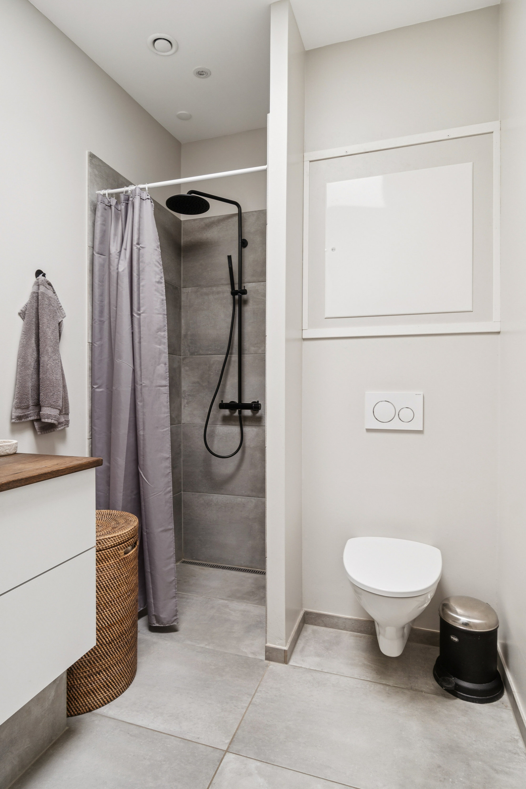 Fremhævet badeværelse billede i fuldskærmstilstand. Billede af Ollebjergs Kvarter 424, 4700 Næstved