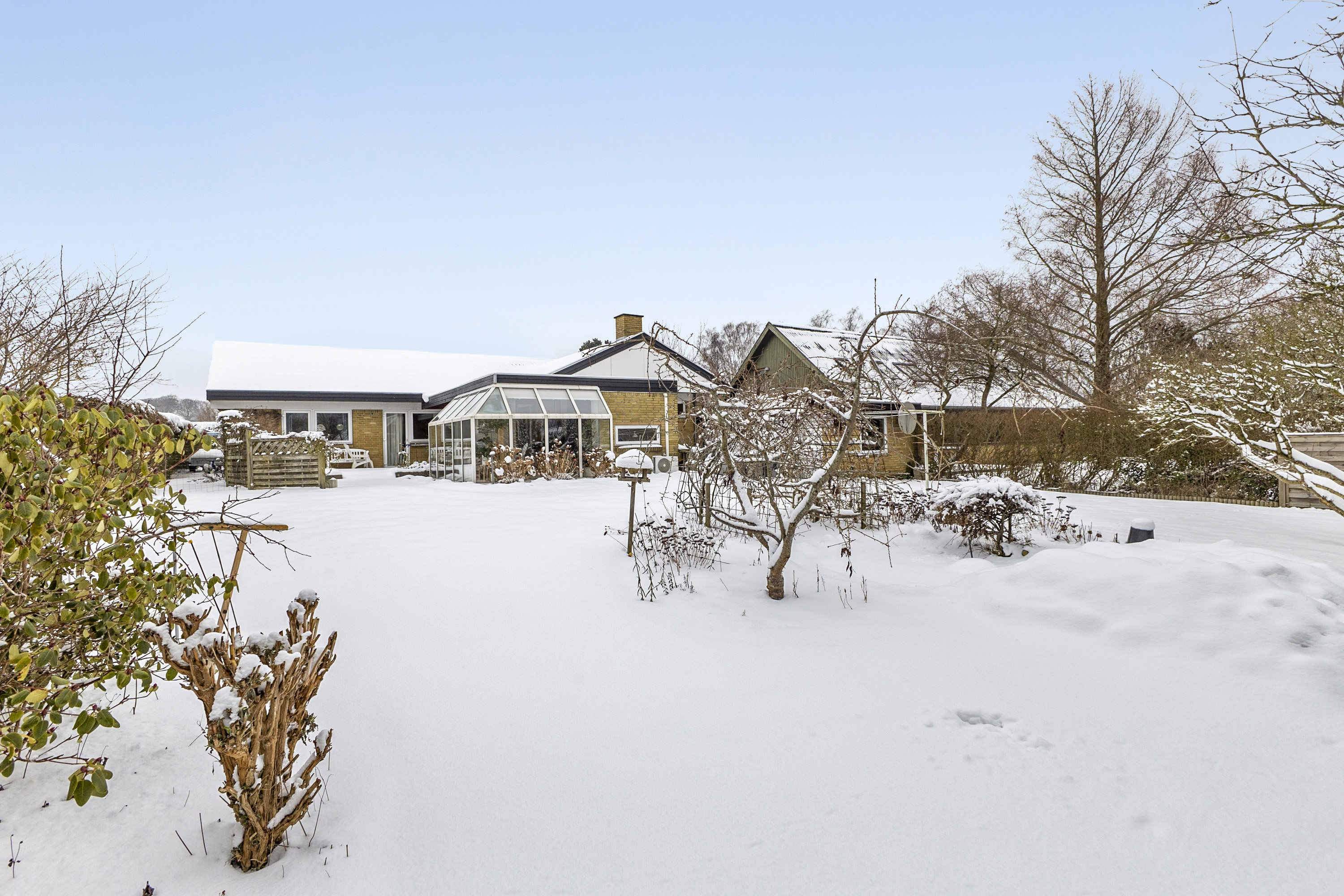 Fremhævet ejendommen billede i fuldskærmstilstand. Billede af Lucernevej 6, 7130 Juelsminde