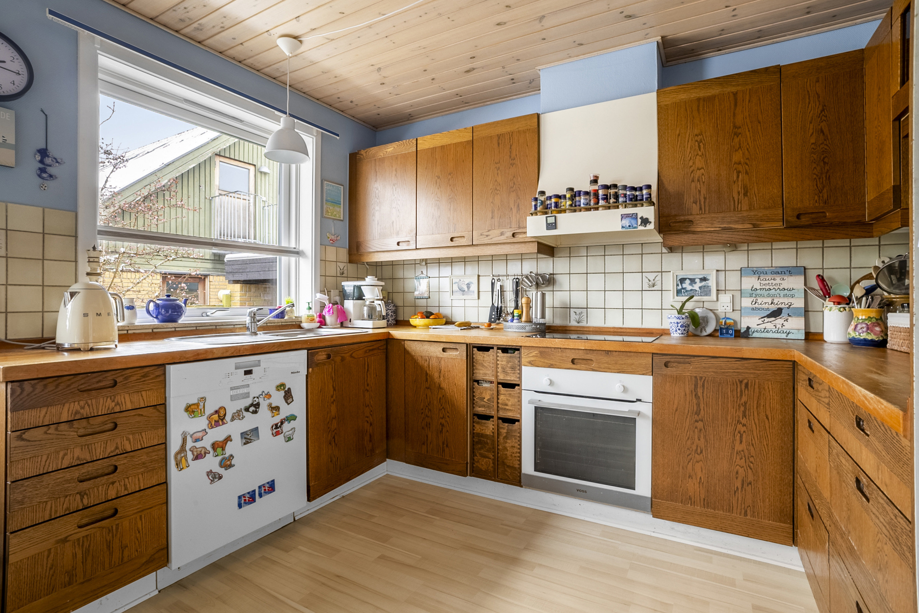 Fremhævet køkken billede i fuldskærmstilstand. Billede af Lucernevej 6, 7130 Juelsminde