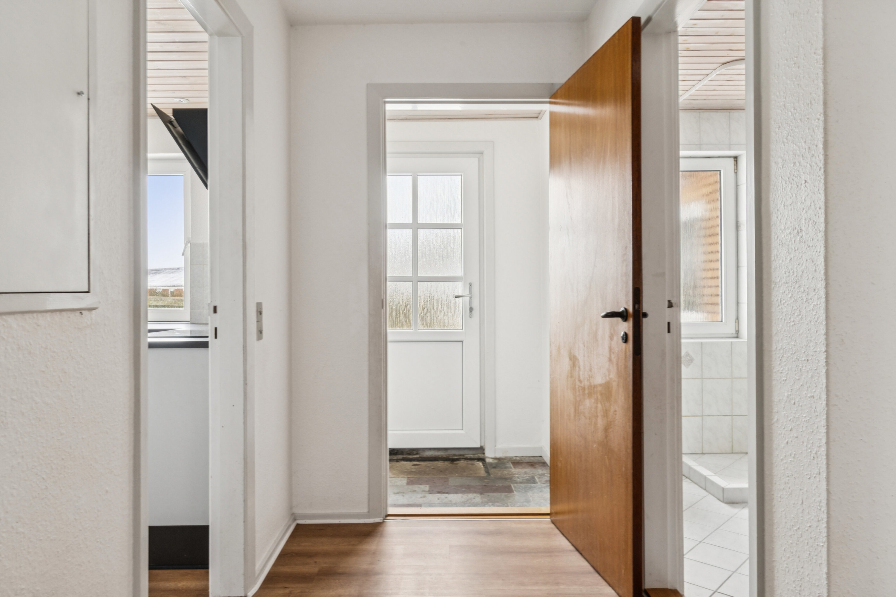 Fremhævet hall billede i fuldskærmstilstand. Billede af Floravænget 42, 7730 Hanstholm