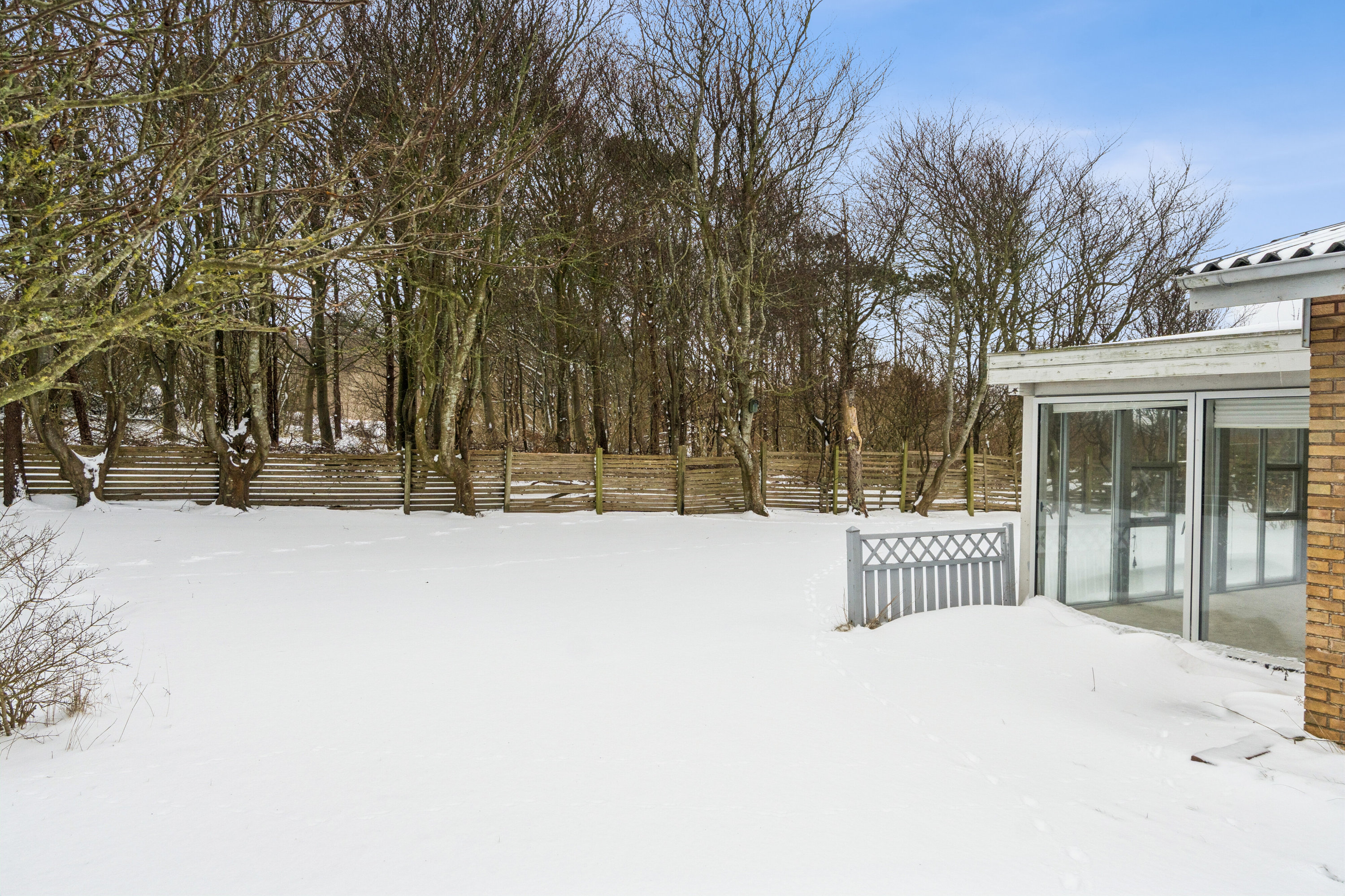 Fremhævet baghave billede i fuldskærmstilstand. Billede af Floravænget 42, 7730 Hanstholm