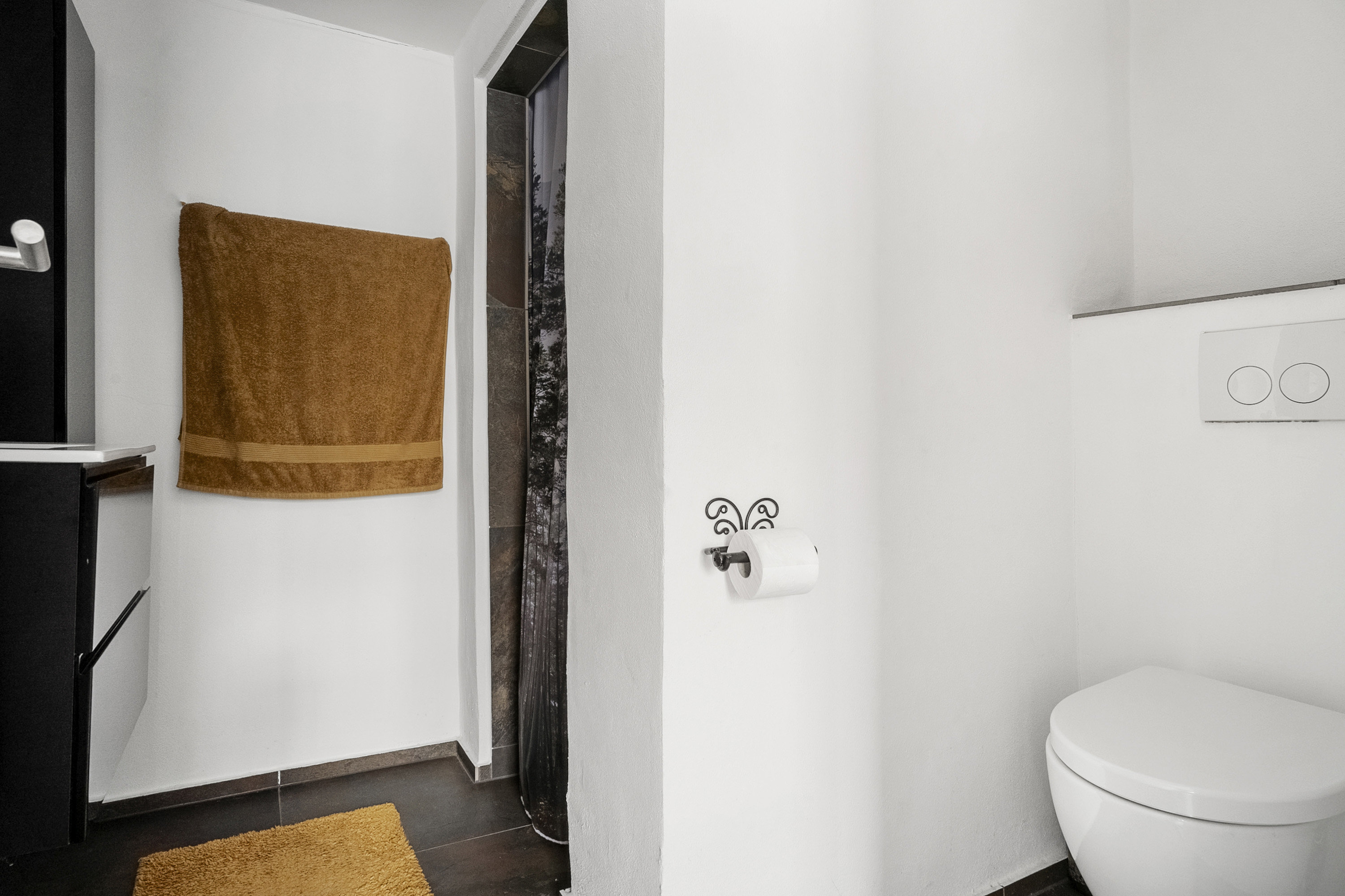 Fremhævet badeværelse billede i fuldskærmstilstand. Billede af Darlingsvej 8, 8700 Horsens