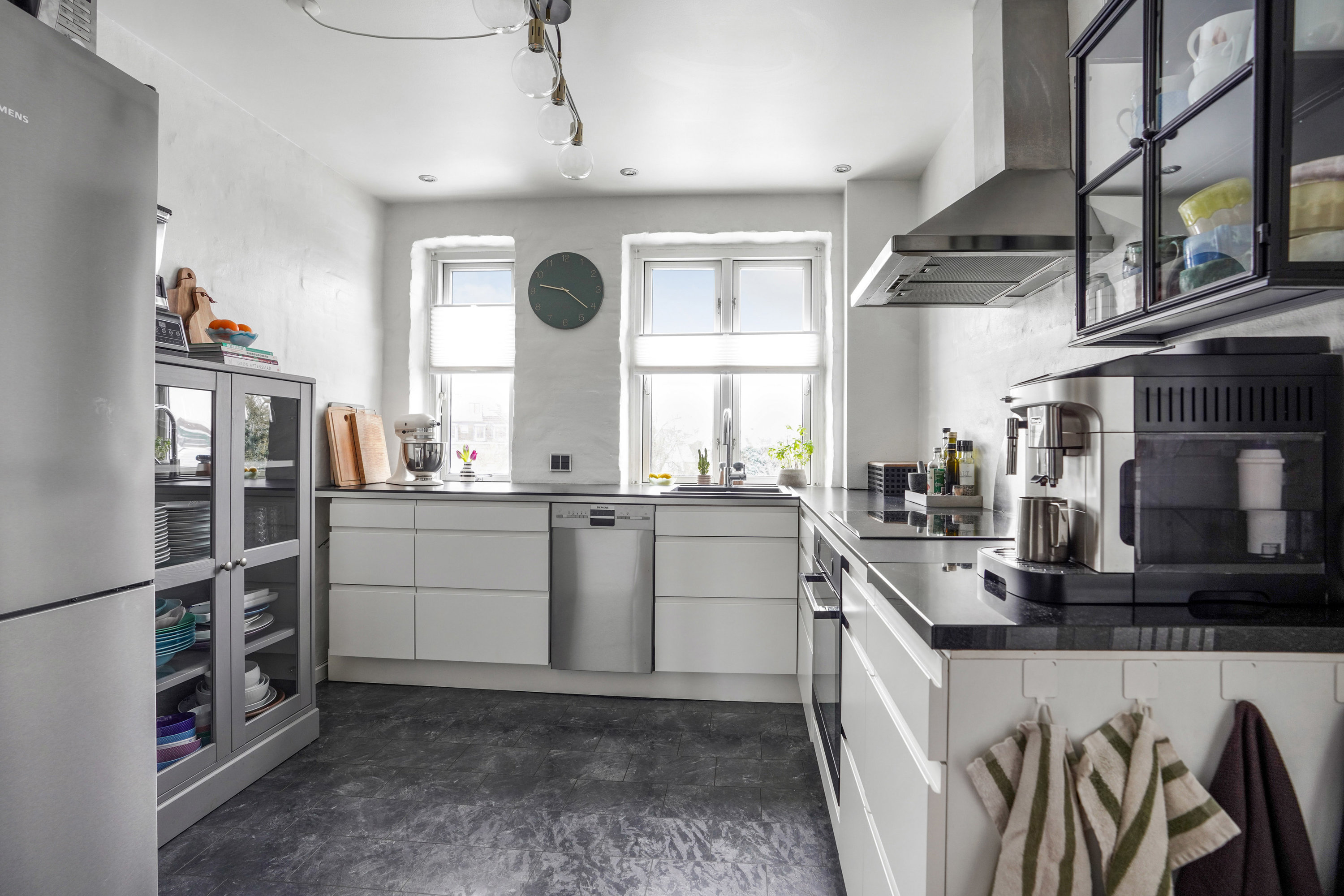 Fremhævet køkken billede i fuldskærmstilstand. Billede af Grønlandsgade 35, 1., 5000 Odense C