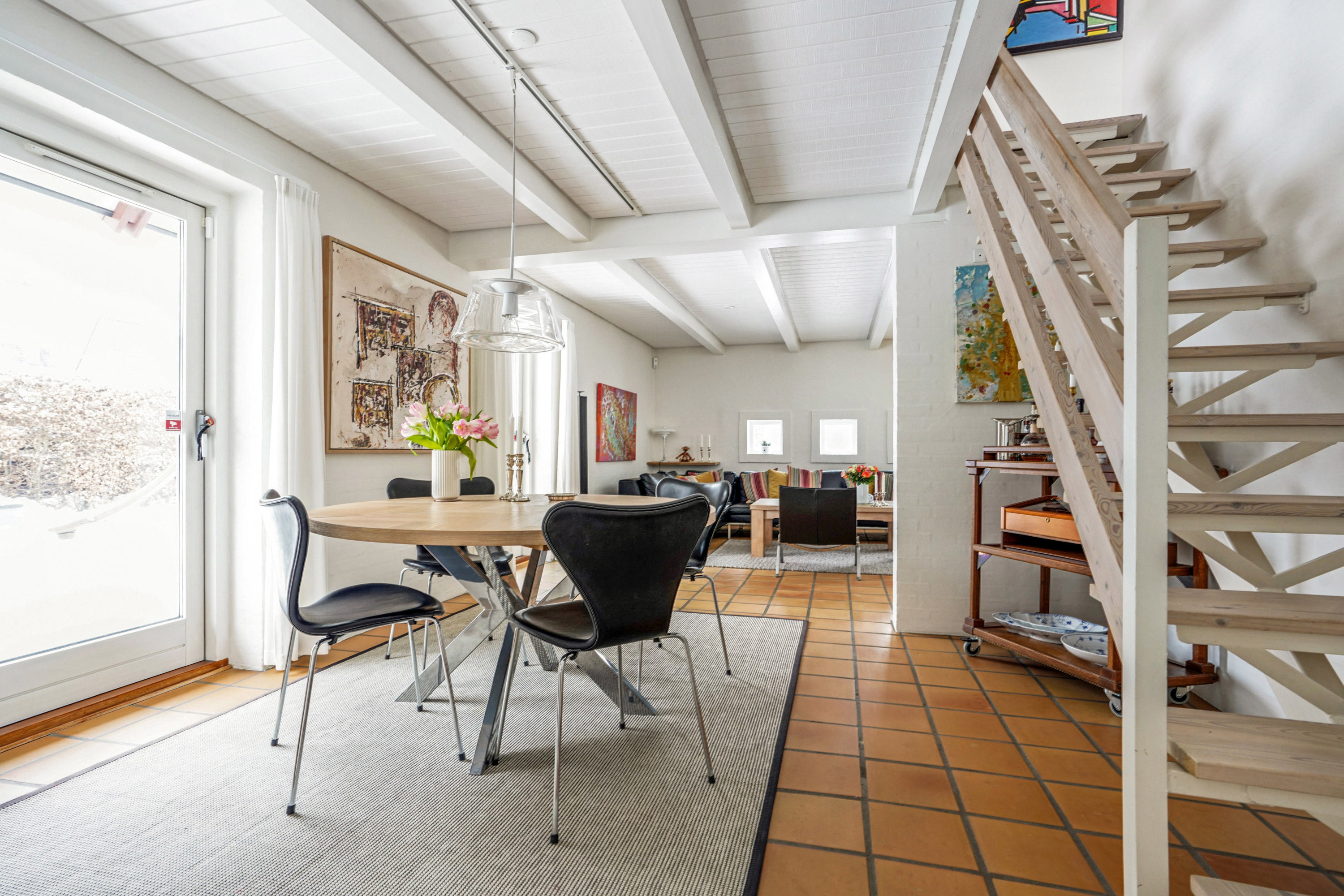 Fremhævet stue billede i fuldskærmstilstand. Billede af Grønningen 7, 5230 Odense M