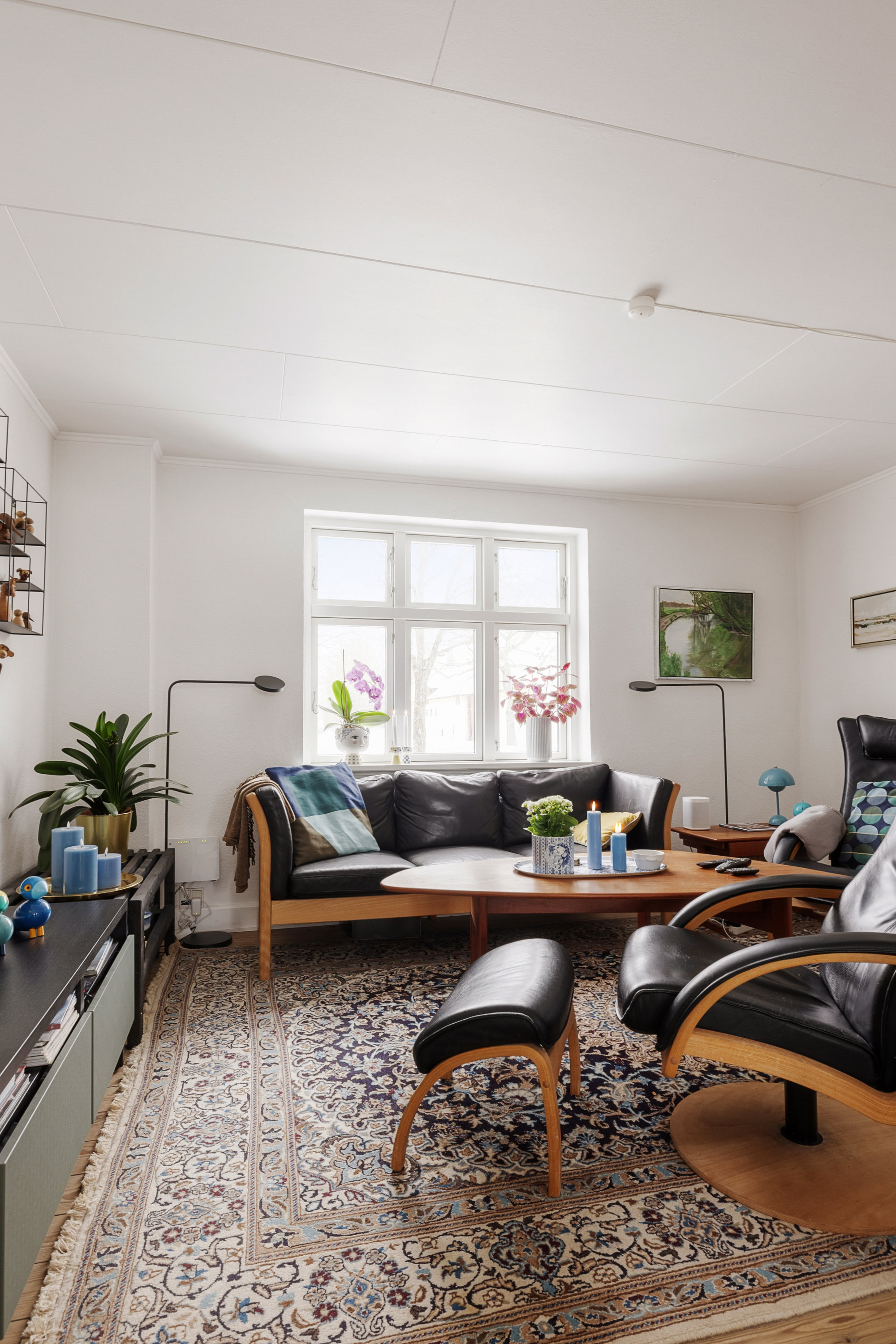 Fremhævet stue billede i fuldskærmstilstand. Billede af Molsvej 62, Egens, 8410 Rønde