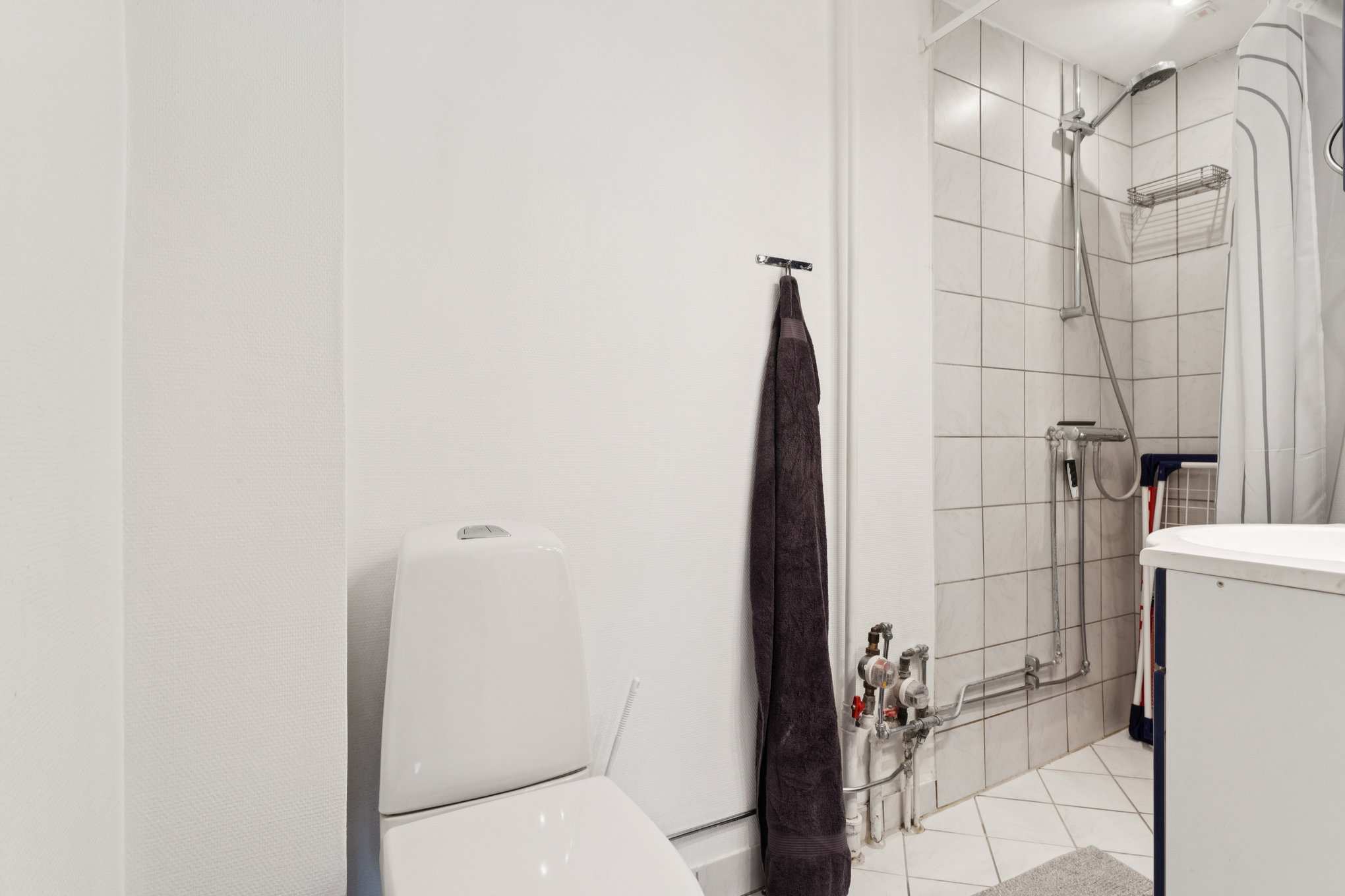 Fremhævet badeværelse billede i fuldskærmstilstand. Billede af Sjællandsgade 19, 4. tv., 8900 Randers C