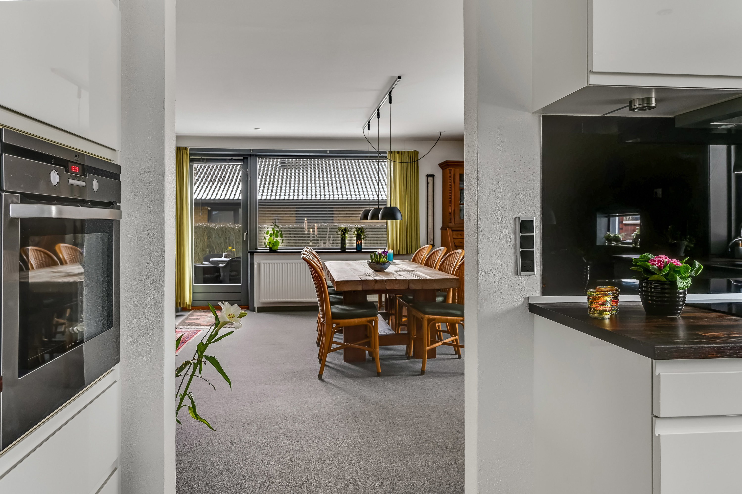 Fremhævet køkken billede i fuldskærmstilstand. Billede af Hindbærvej 3, 6715 Esbjerg N