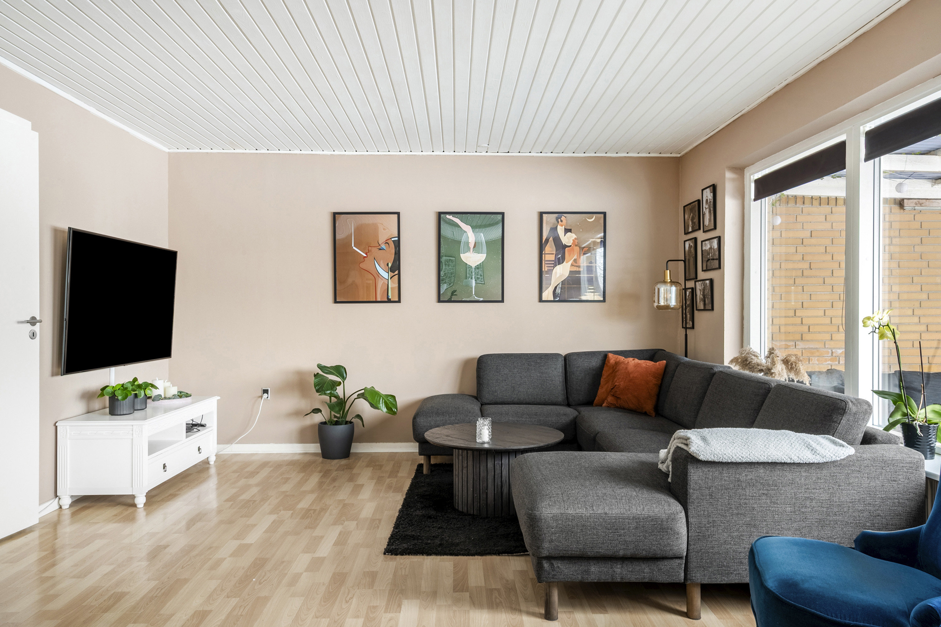 Fremhævet stue billede i fuldskærmstilstand. Billede af Ørnstrupvej 8, 8700 Horsens