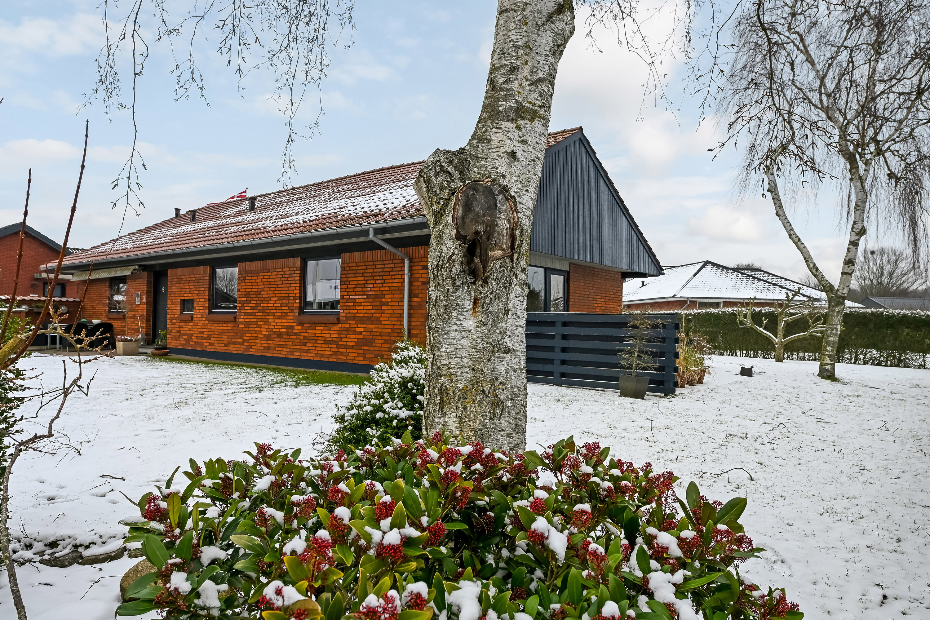 Fremhævet ejendommen billede i fuldskærmstilstand. Billede af Hindbærvej 3, 6715 Esbjerg N