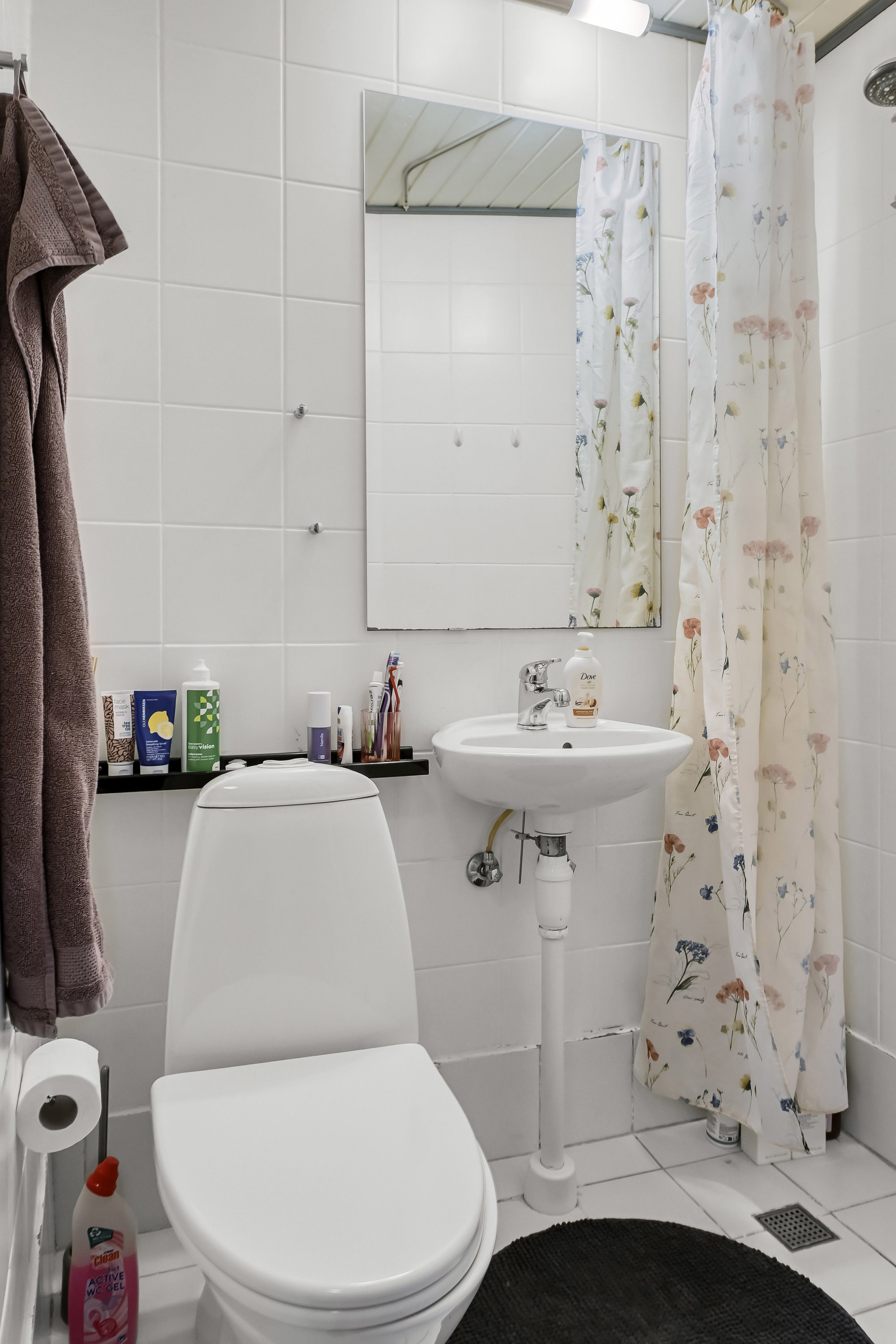 Fremhævet toilet billede i fuldskærmstilstand. Billede af Stormgade 87C, st.. th., 6700 Esbjerg