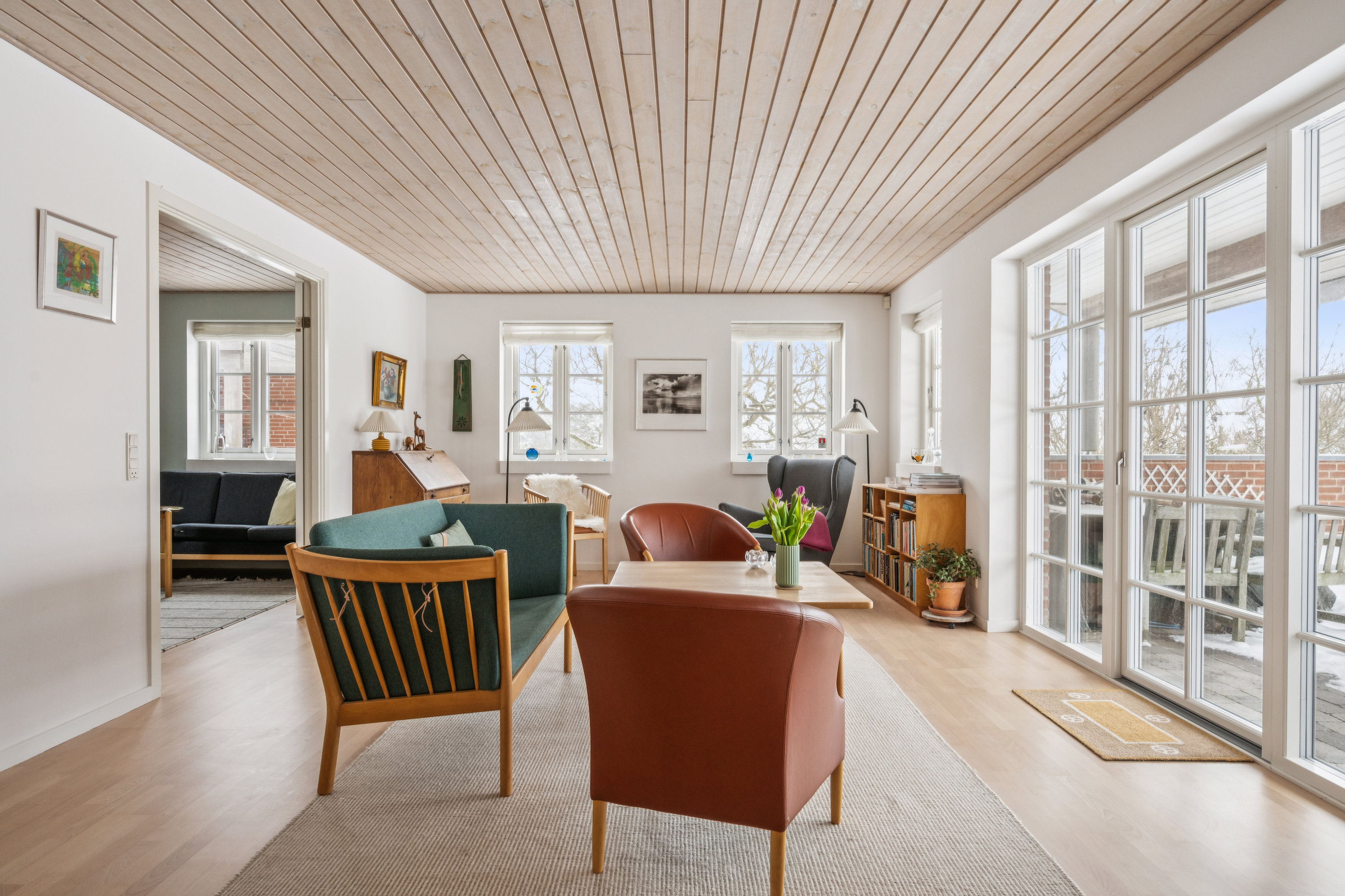 Fremhævet stue billede i fuldskærmstilstand. Billede af Kalvehaven 18, Handrup Bakker, 8400 Ebeltoft