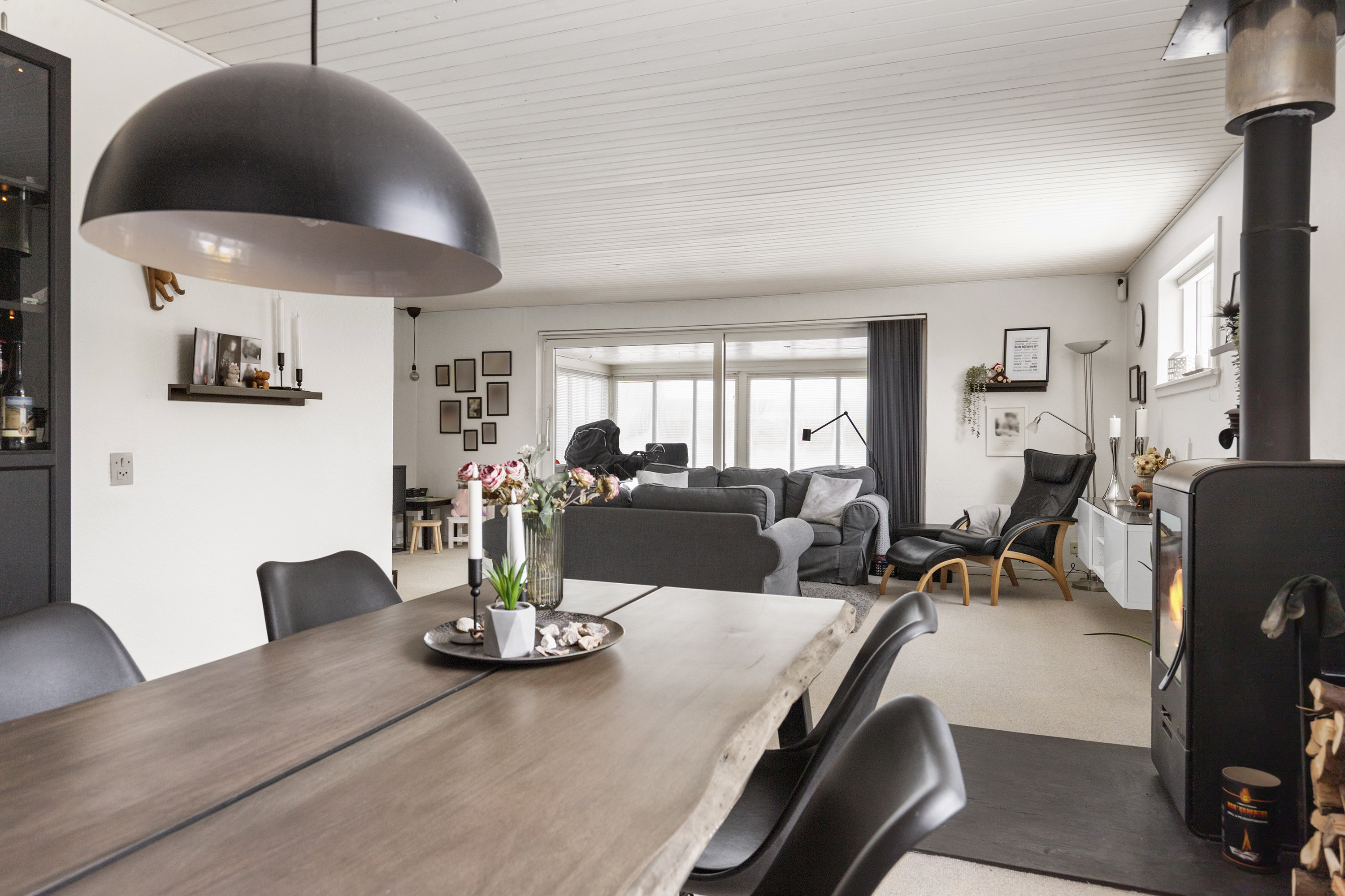 Fremhævet stue billede i fuldskærmstilstand. Billede af Brorsonsvej 19, 9490 Pandrup