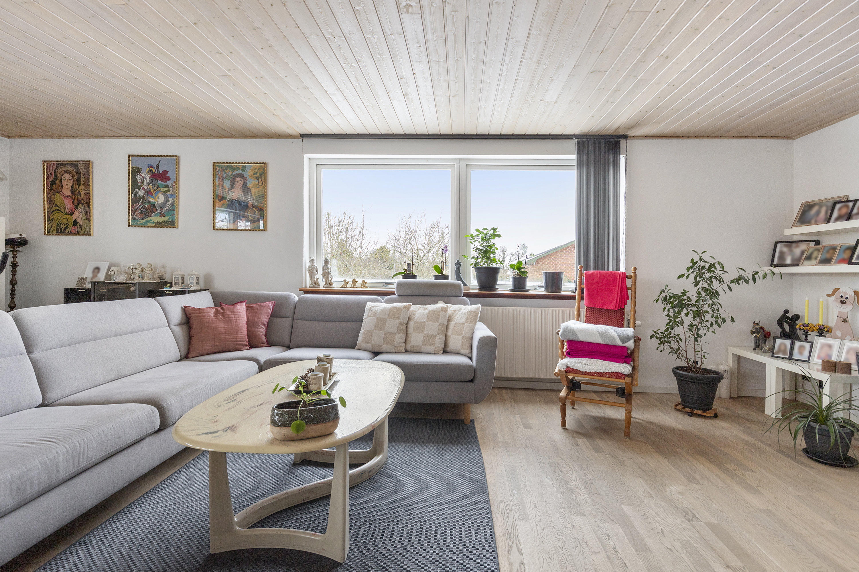 Fremhævet stue billede i fuldskærmstilstand. Billede af Ternevej 2, 9700 Brønderslev