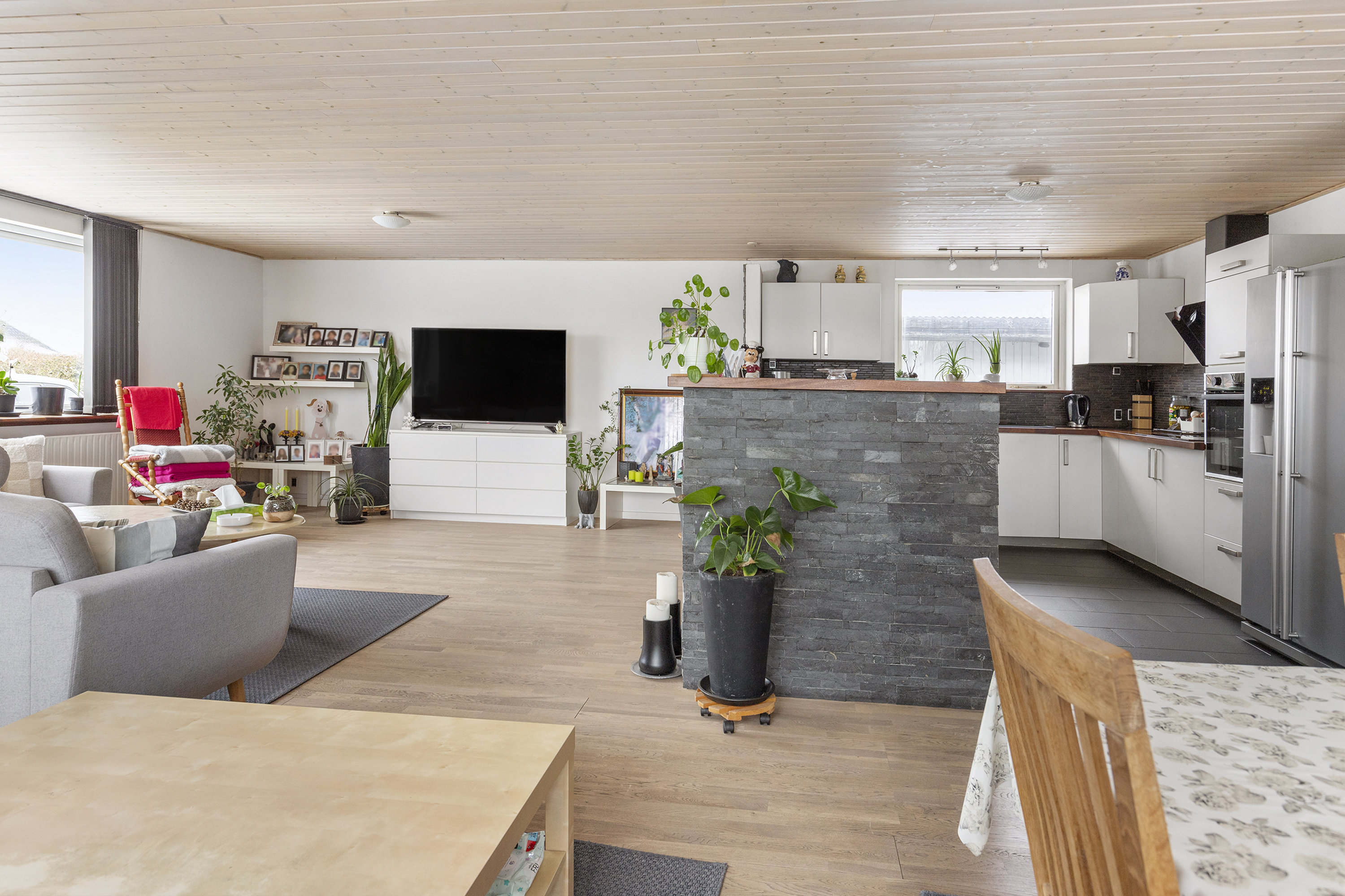 Fremhævet køkken alrum billede i fuldskærmstilstand. Billede af Ternevej 2, 9700 Brønderslev