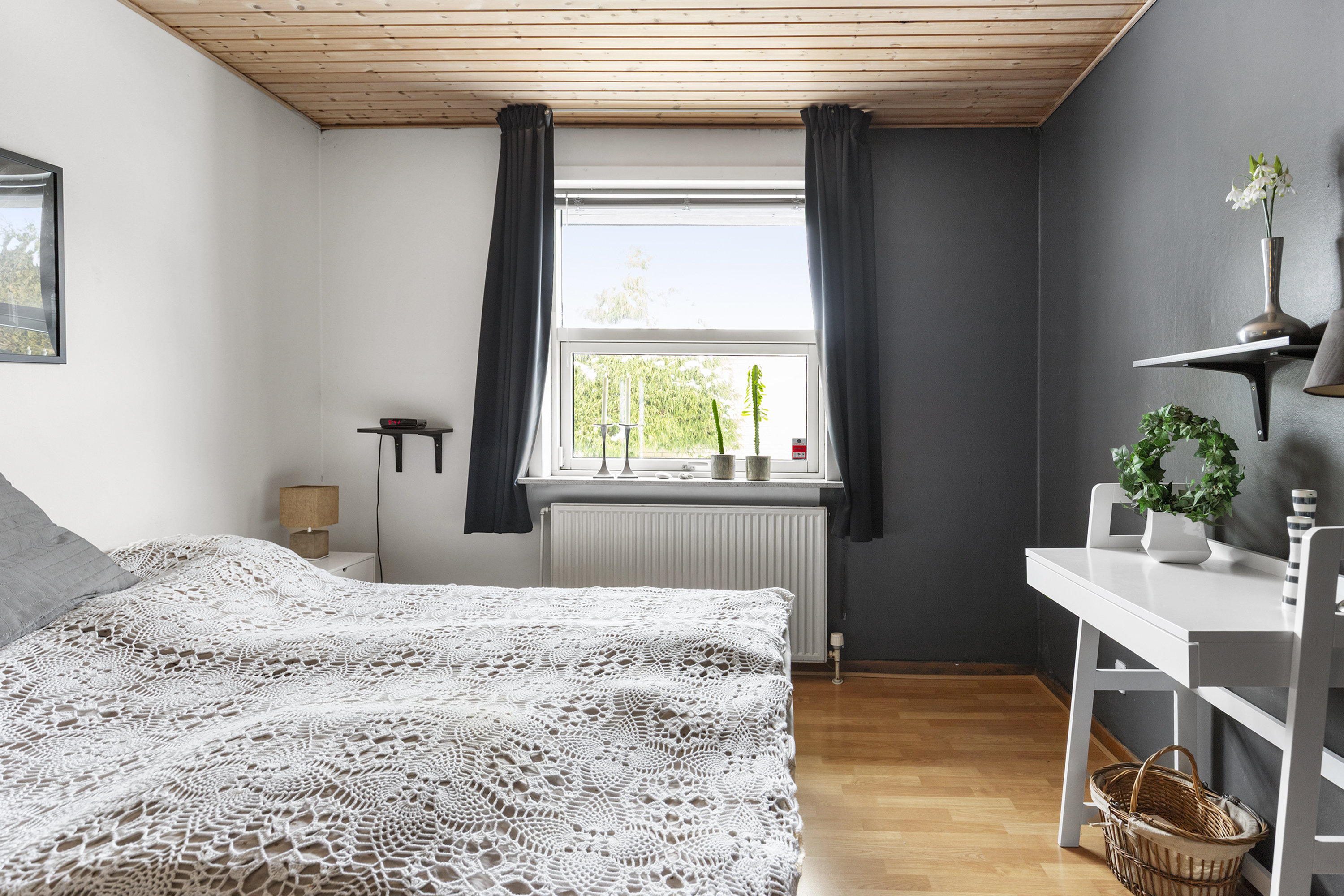 Fremhævet soveværelse billede i fuldskærmstilstand. Billede af Brorsonsvej 19, 9490 Pandrup