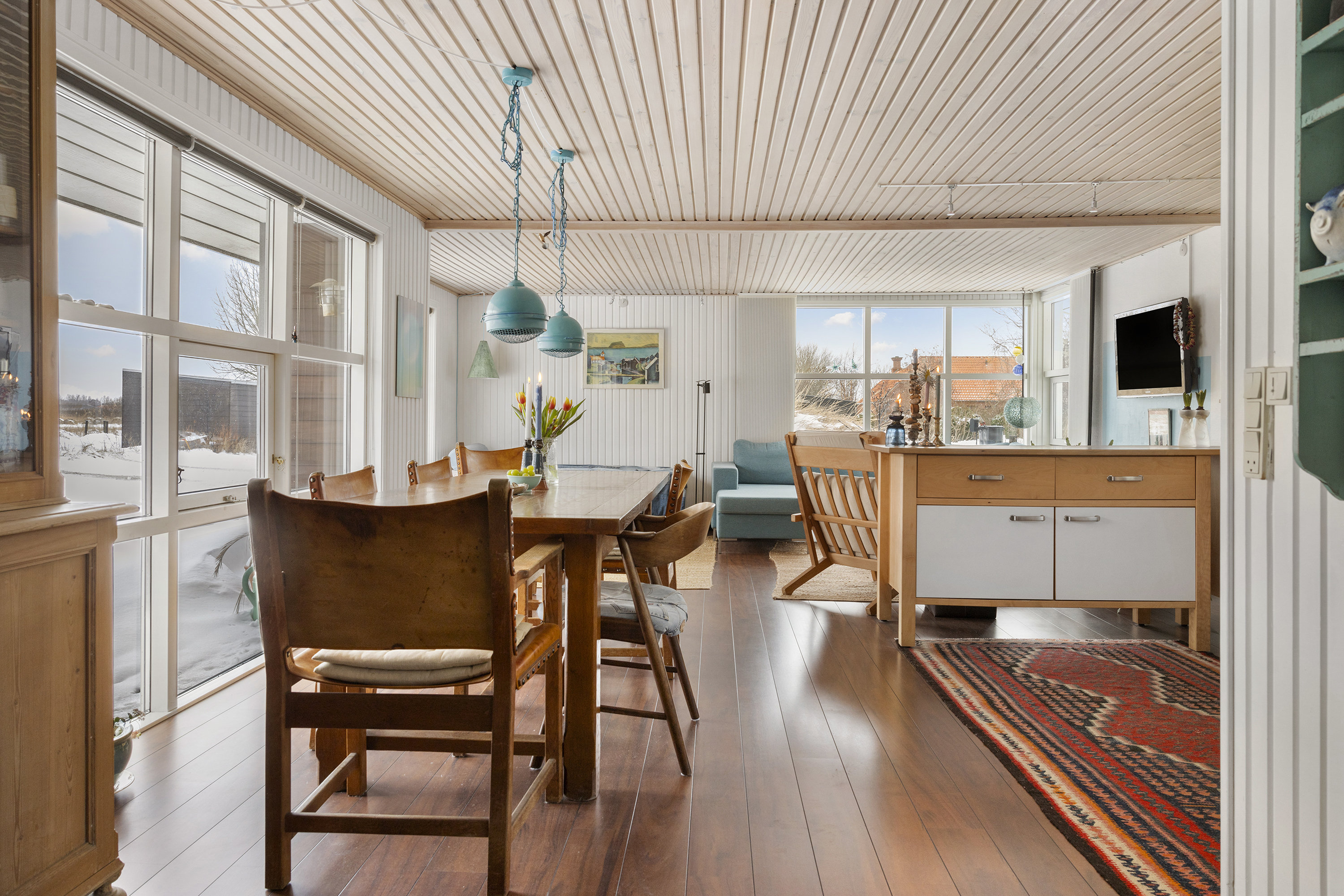 Fremhævet stue billede i fuldskærmstilstand. Billede af Rughaven 15A, 9970 Strandby