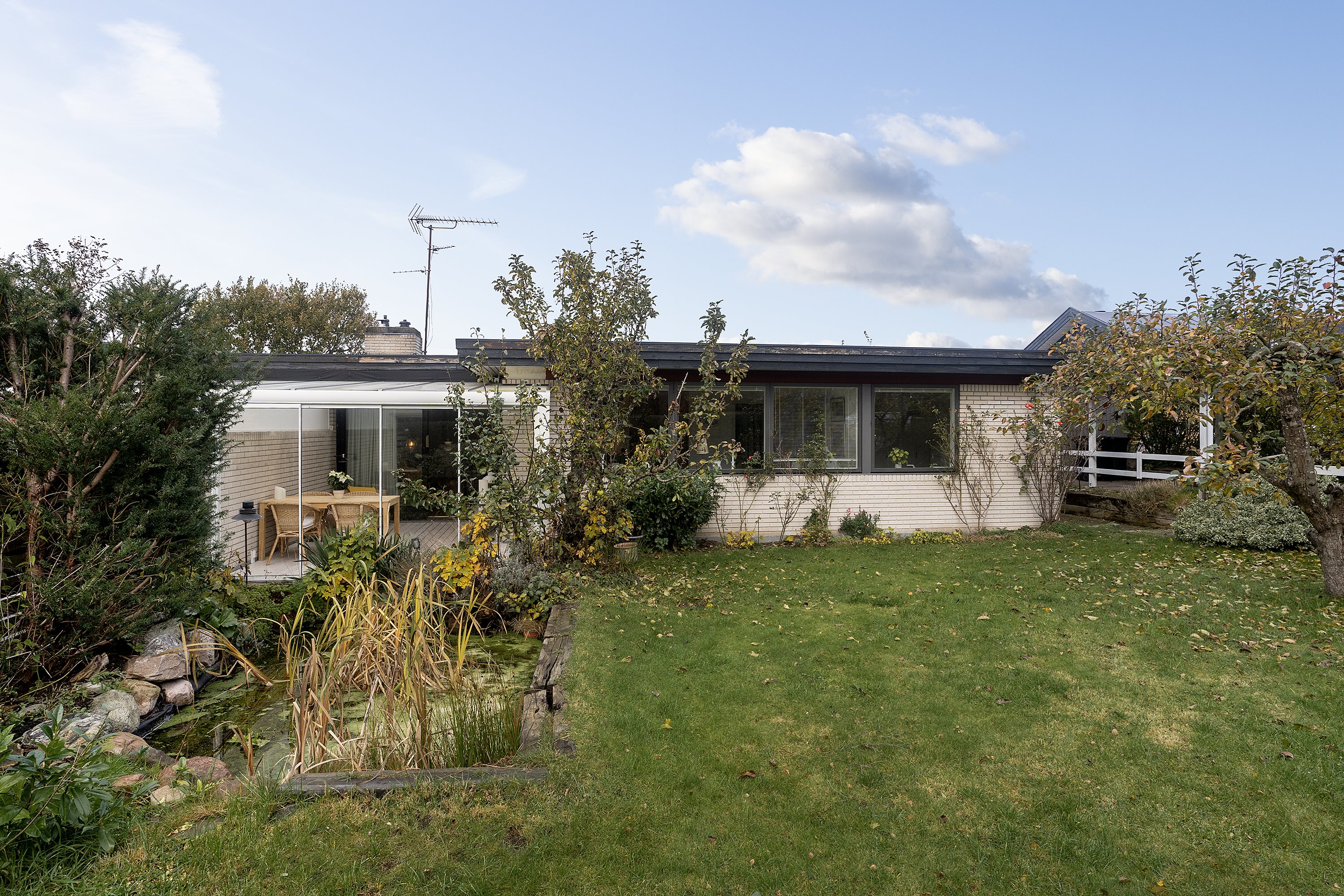 Fremhævet ejendommen billede i fuldskærmstilstand. Billede af Lerholmvej 12, 2750 Ballerup