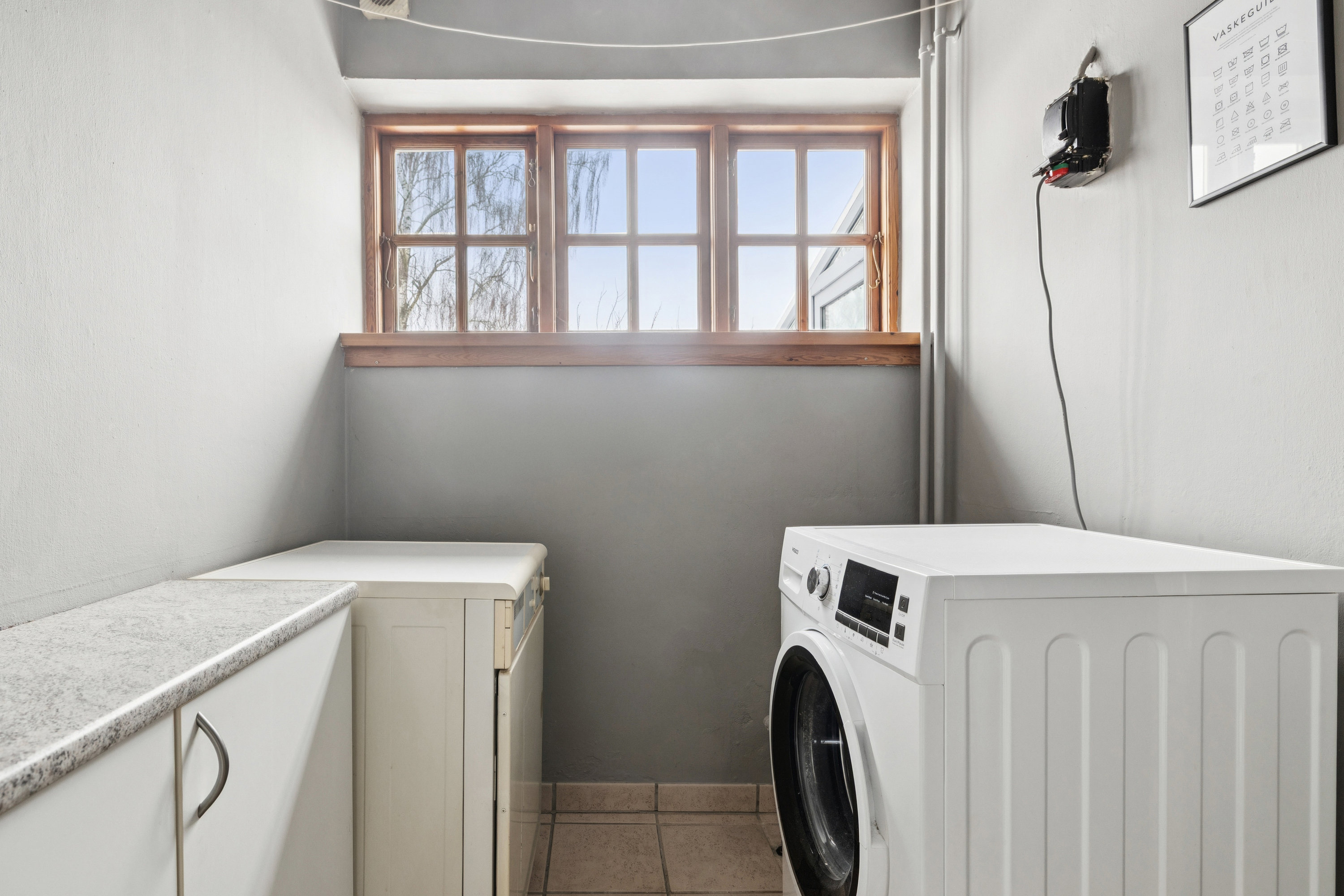 Fremhævet bad billede i fuldskærmstilstand. Billede af Gl. Romaltvej 12, 8960 Randers SØ