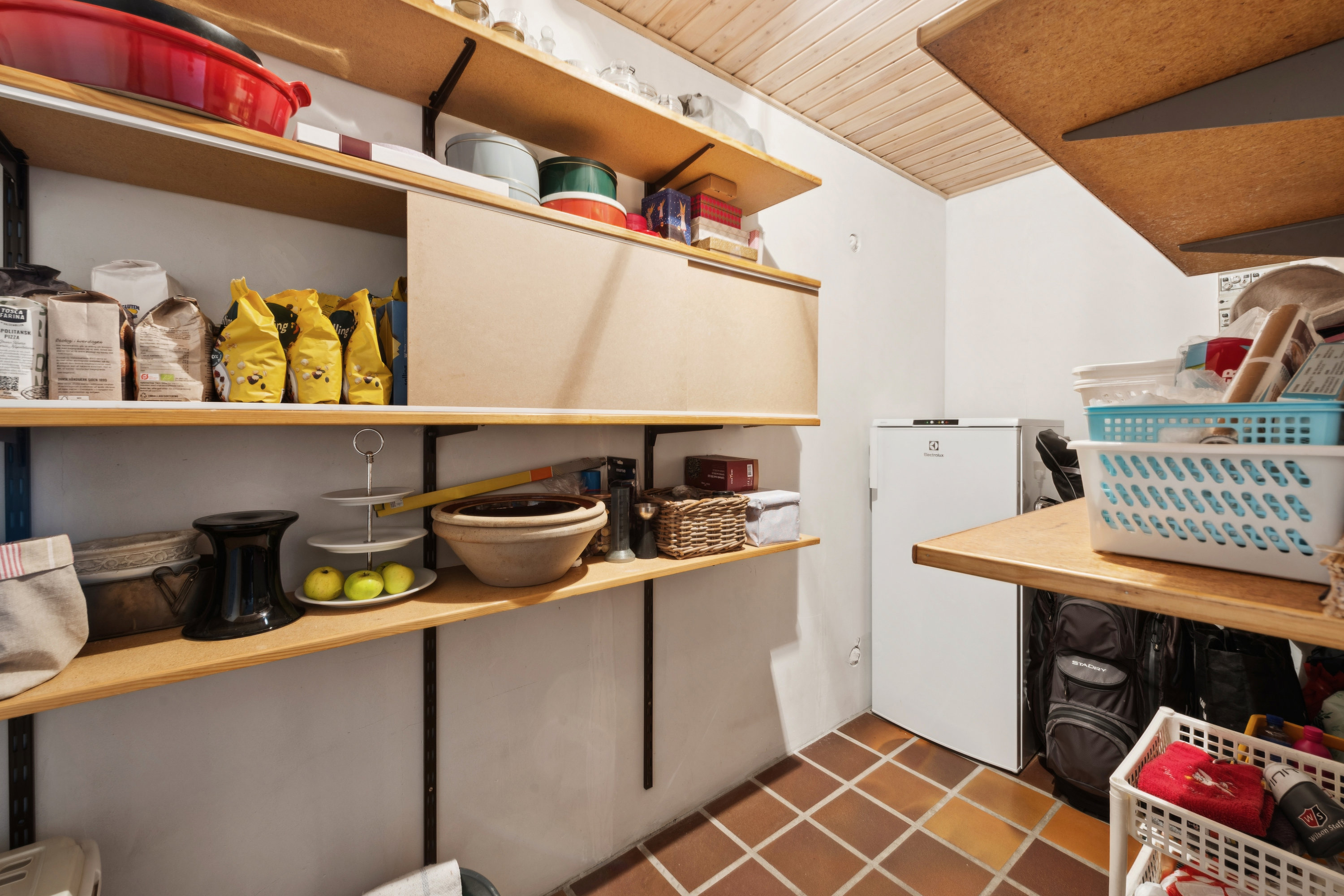 Fremhævet disponibelt rum billede i fuldskærmstilstand. Billede af Strandlyst Alle 19, 2670 Greve