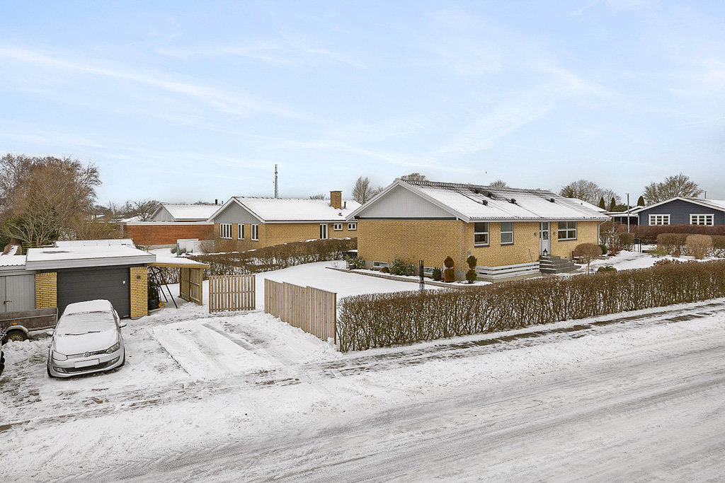 Fremhævet ejendommen billede i fuldskærmstilstand. Billede af Bøgevej 1, Frølunde, 4220 Korsør