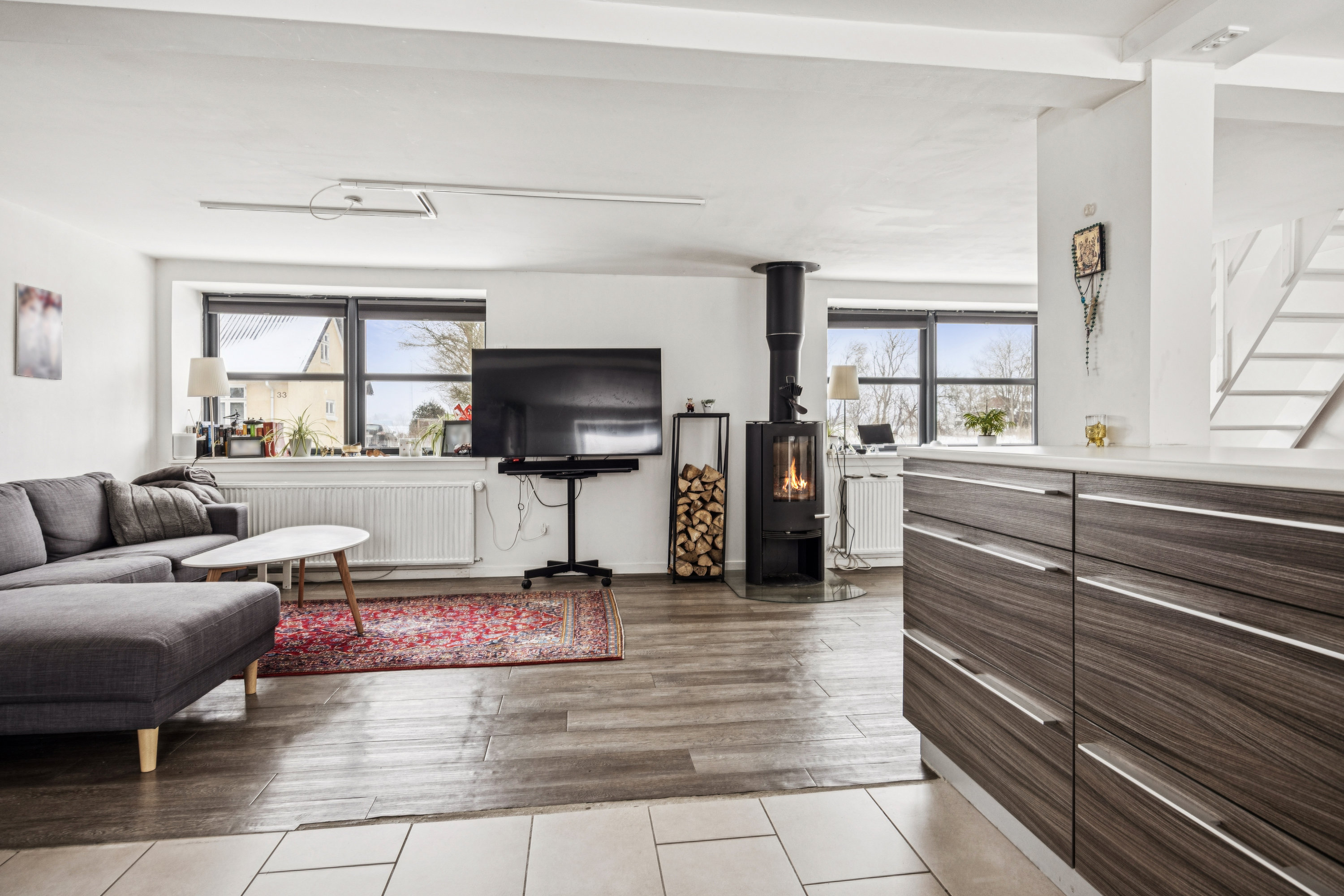 Fremhævet stue billede i fuldskærmstilstand. Billede af Halsvej 34, Rærup, 9310 Vodskov