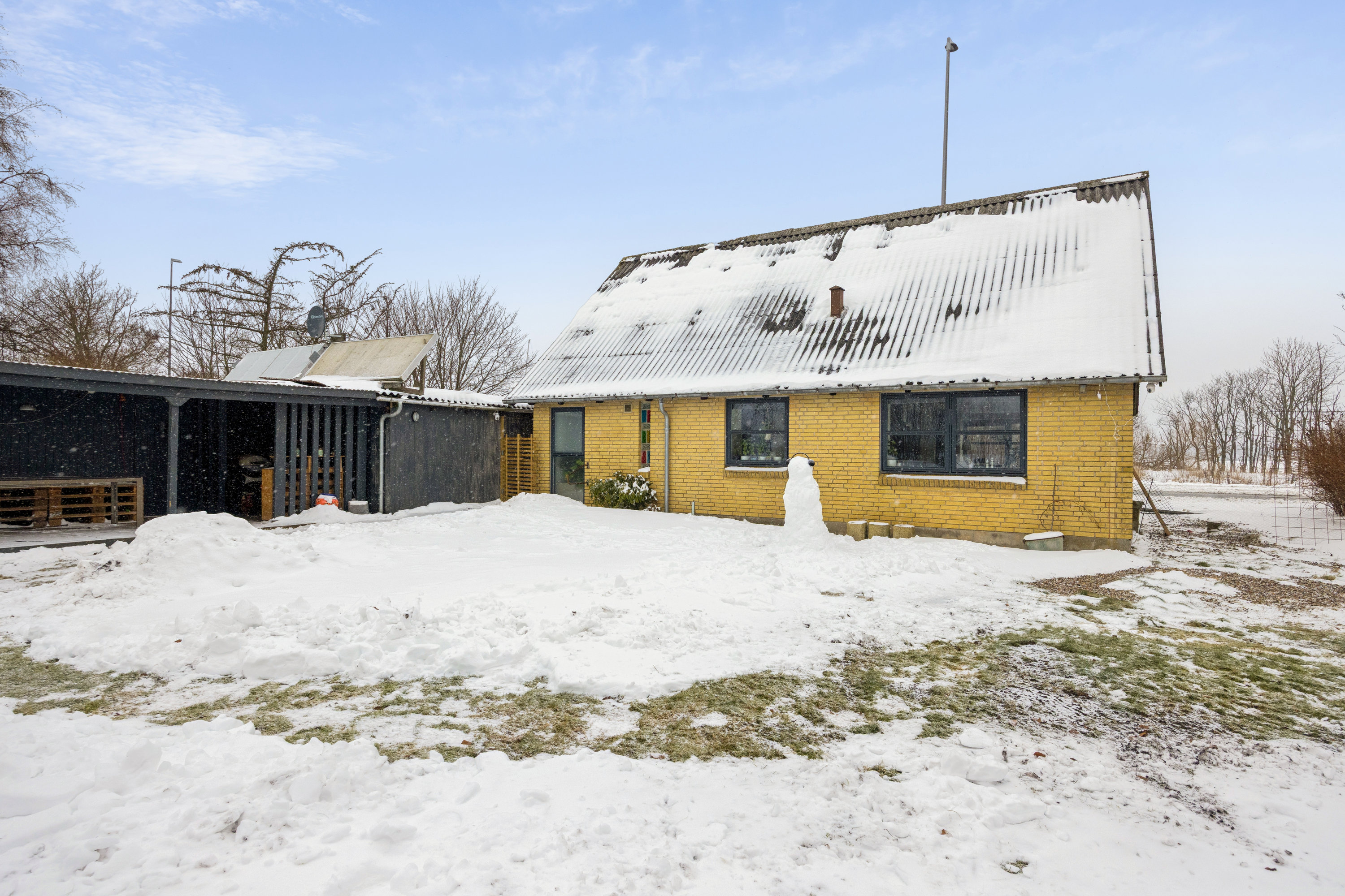 Fremhævet facade billede i fuldskærmstilstand. Billede af Halsvej 34, Rærup, 9310 Vodskov