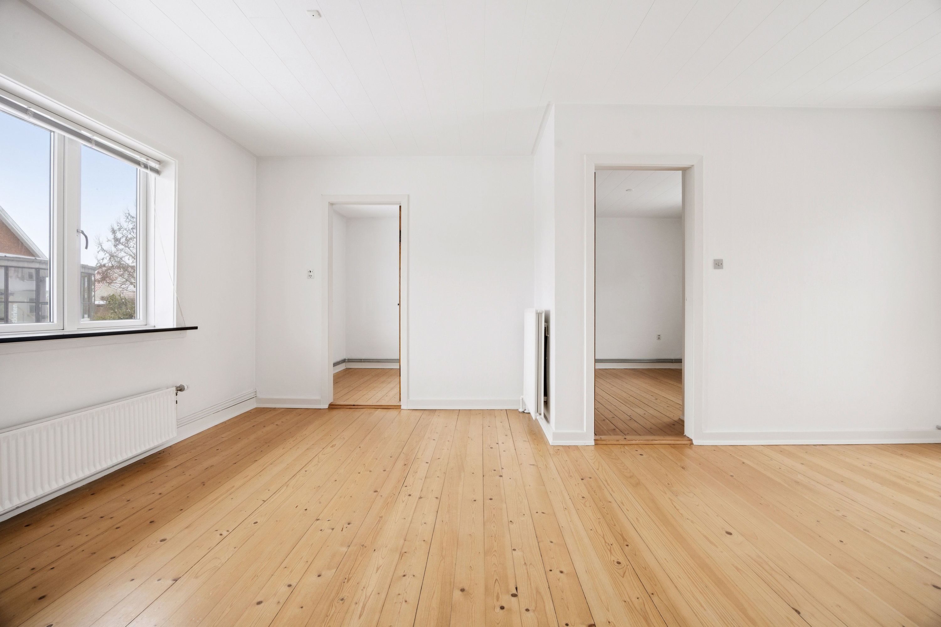 Fremhævet stue billede i fuldskærmstilstand. Billede af Langbrokrovej 4, 9310 Vodskov