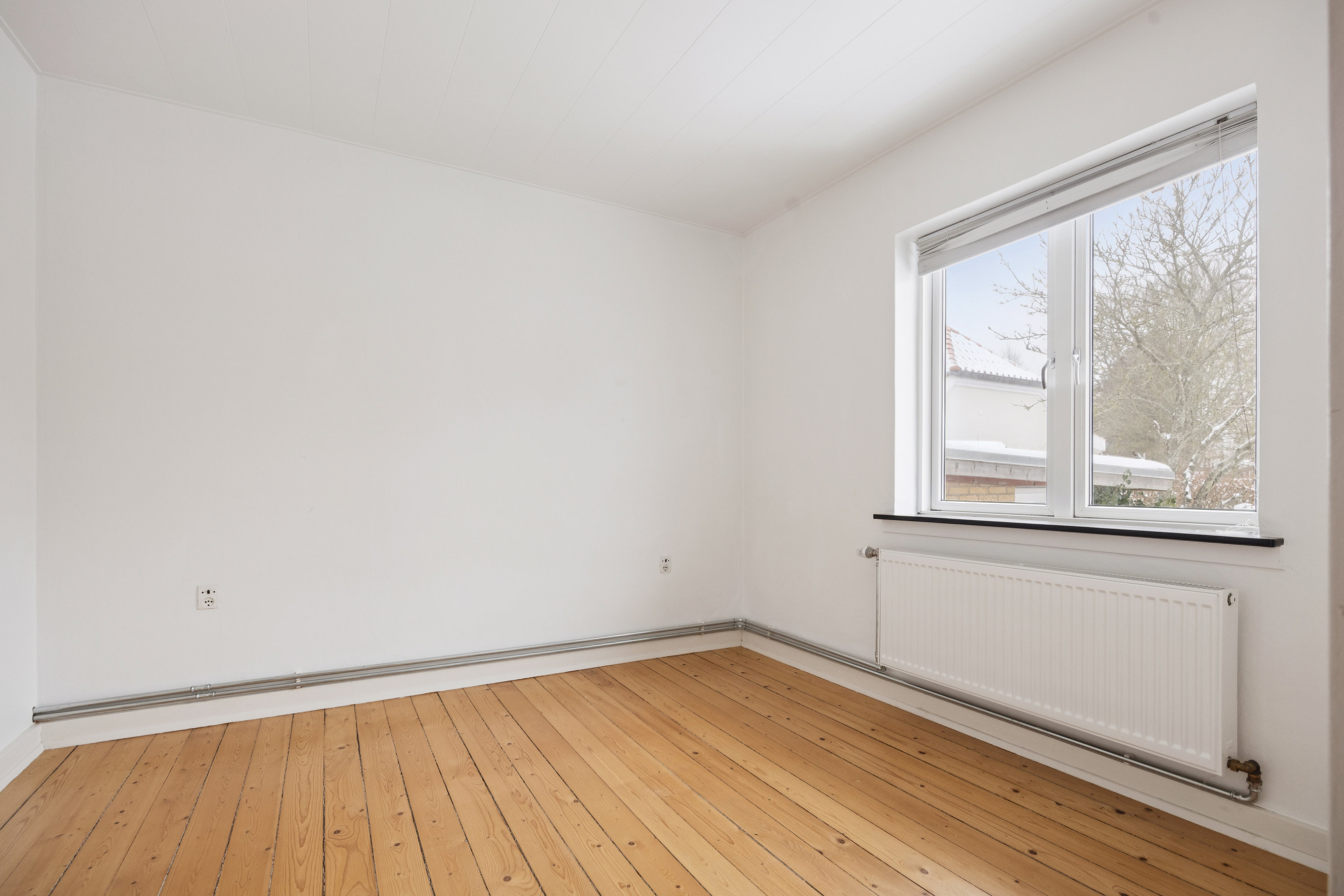 Fremhævet værelse billede i fuldskærmstilstand. Billede af Langbrokrovej 4, 9310 Vodskov