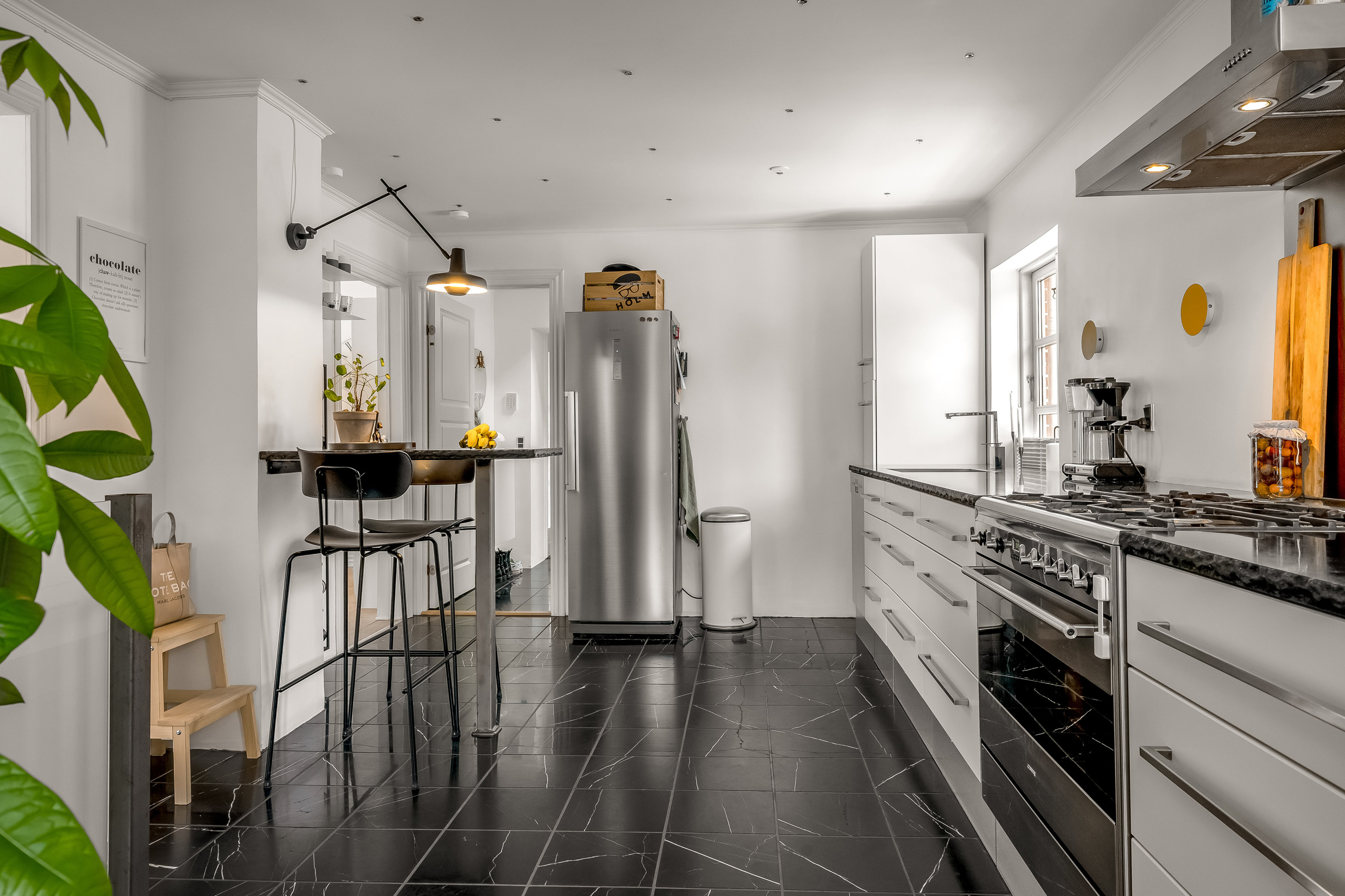 Fremhævet køkken alrum billede i fuldskærmstilstand. Billede af Kildevej 18, 7500 Holstebro