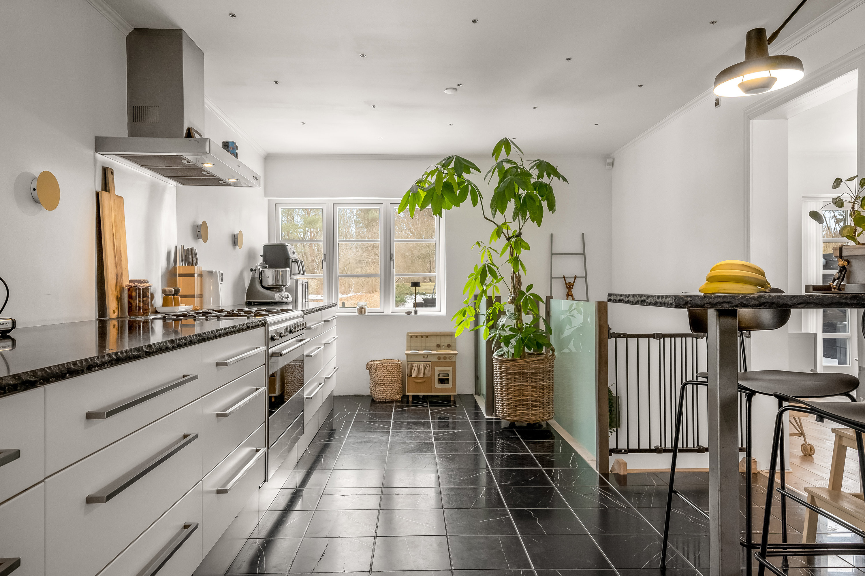 Fremhævet køkken alrum billede i fuldskærmstilstand. Billede af Kildevej 18, 7500 Holstebro