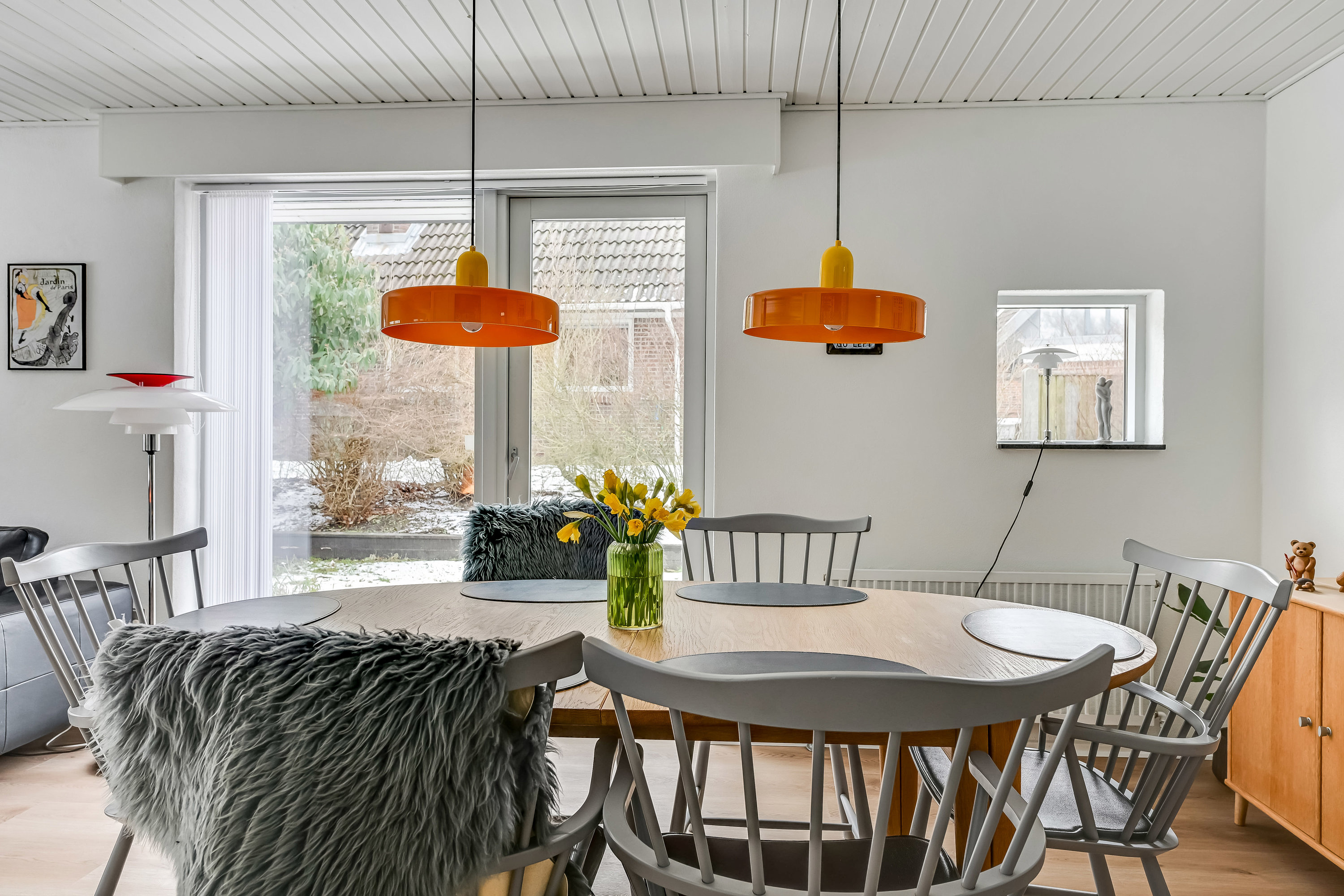 Fremhævet stue billede i fuldskærmstilstand. Billede af Ådalen 11, 6710 Esbjerg V