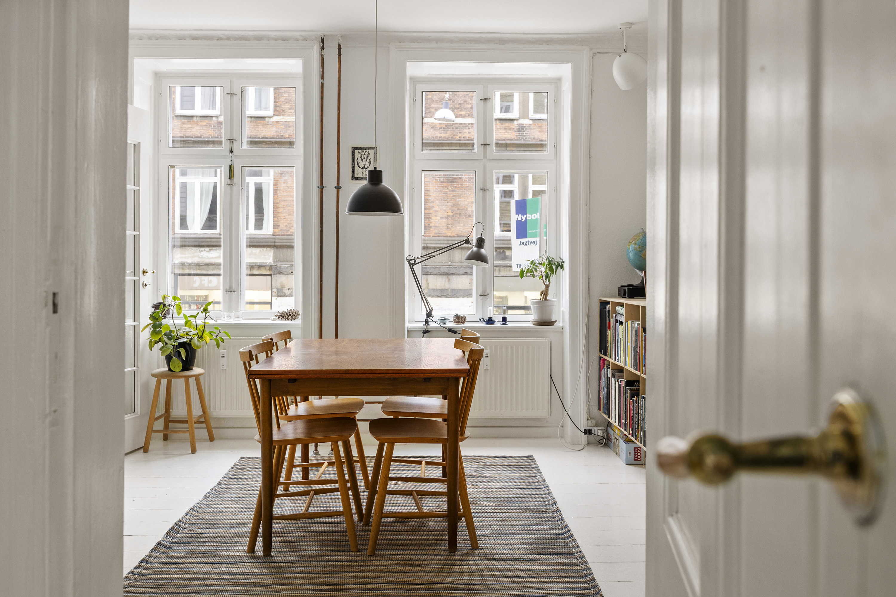 Fremhævet spisestue billede i fuldskærmstilstand. Billede af Nørrebrogade 205, st.. tv., 2200 København N