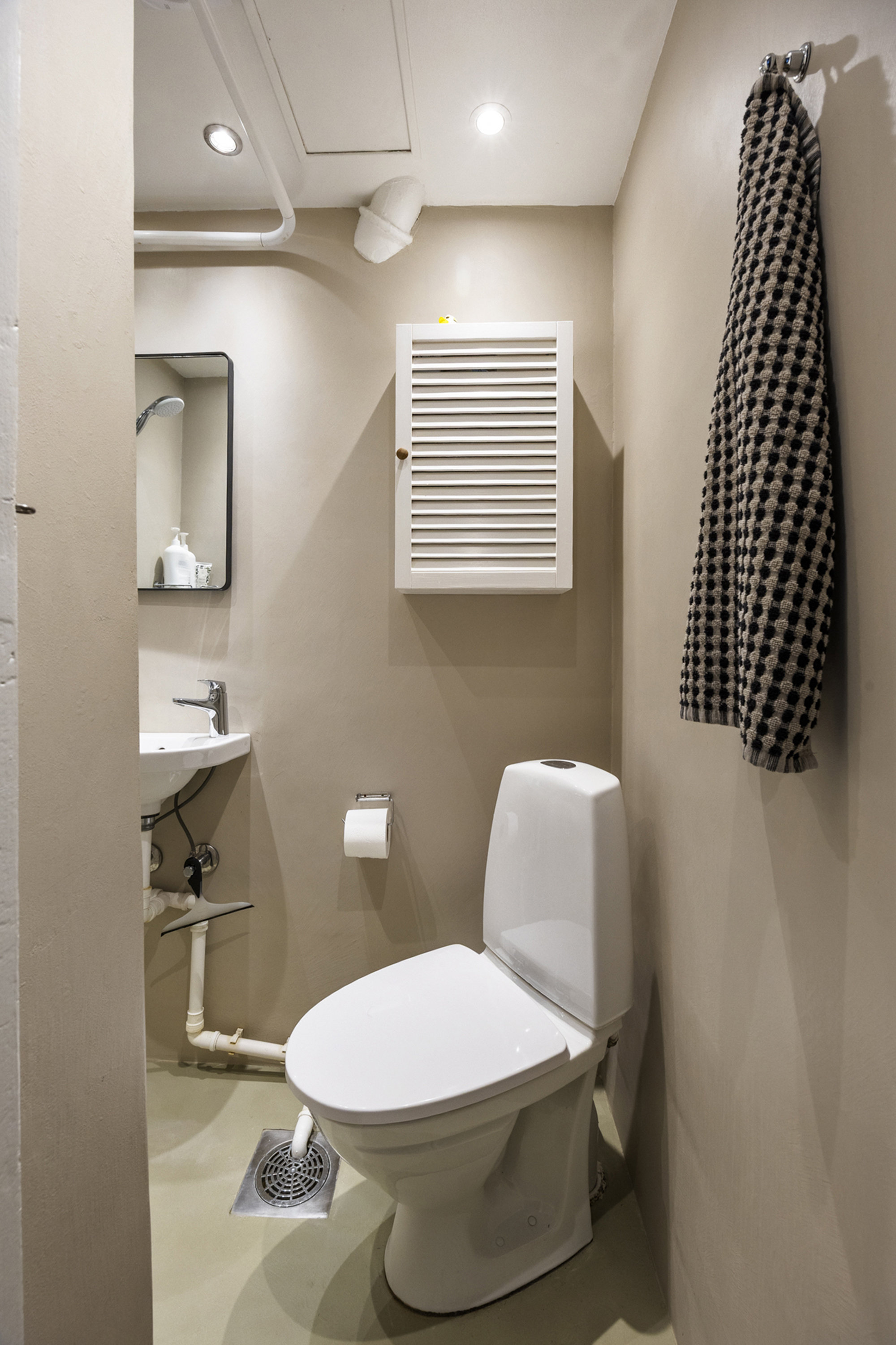 Fremhævet badeværelse billede i fuldskærmstilstand. Billede af Nørrebrogade 205, st.. tv., 2200 København N