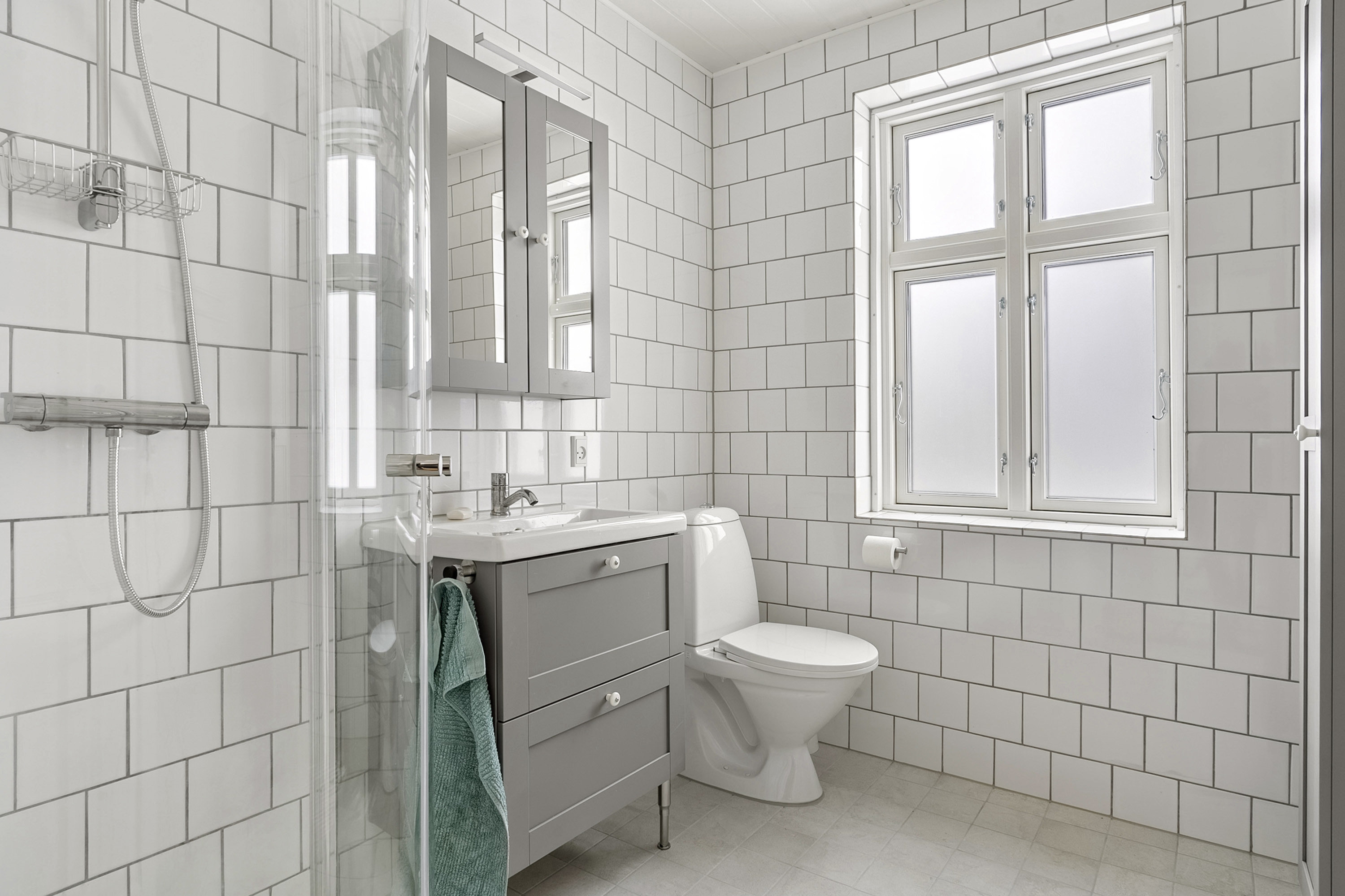 Fremhævet badeværelse billede i fuldskærmstilstand. Billede af Stouby Møllevej 7, 7140 Stouby