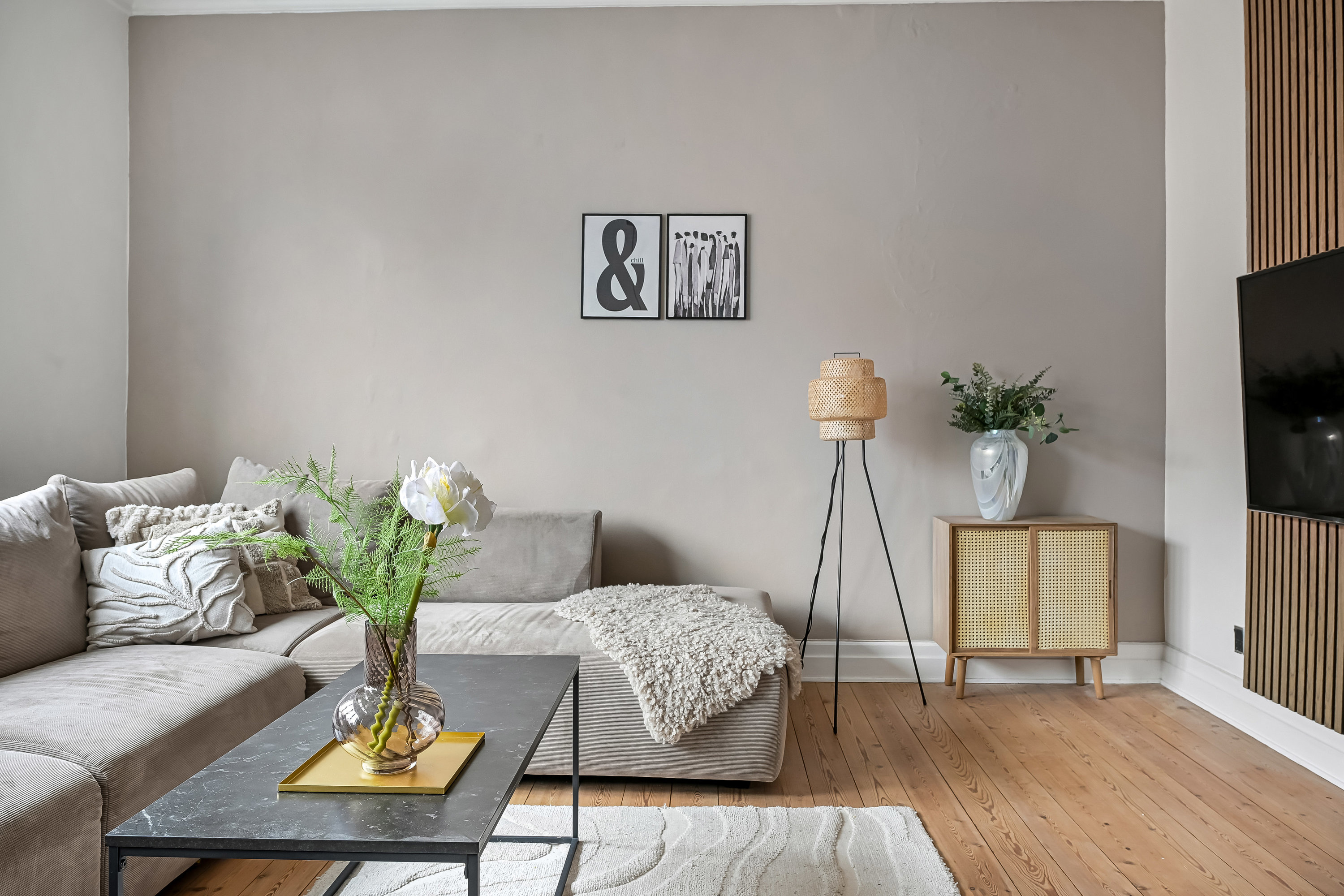 Fremhævet stue billede i fuldskærmstilstand. Billede af Torvegade 72, 3. tv., 6700 Esbjerg