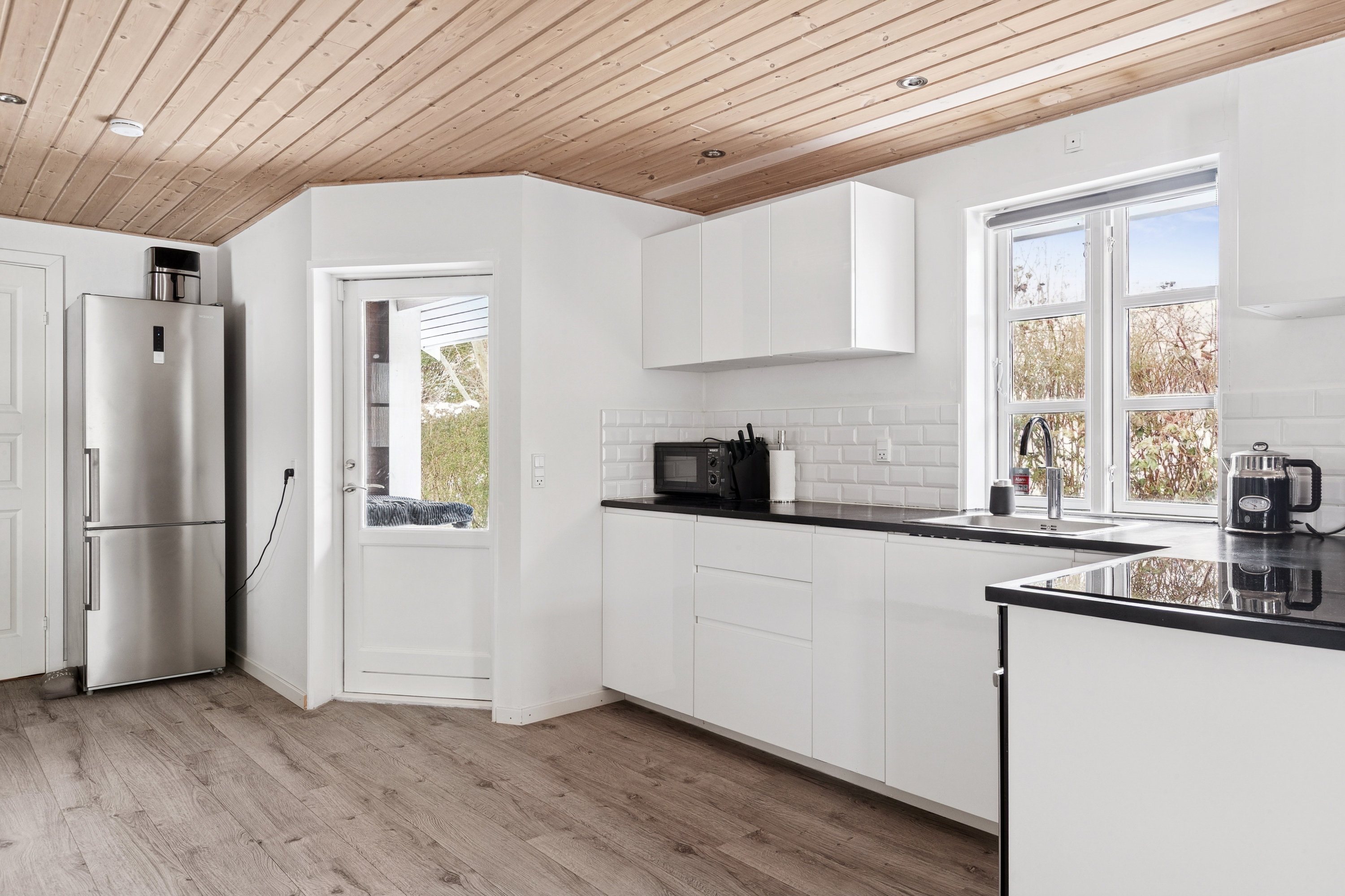 Fremhævet køkken billede i fuldskærmstilstand. Billede af Fritidshaven 211, 2640 Hedehusene