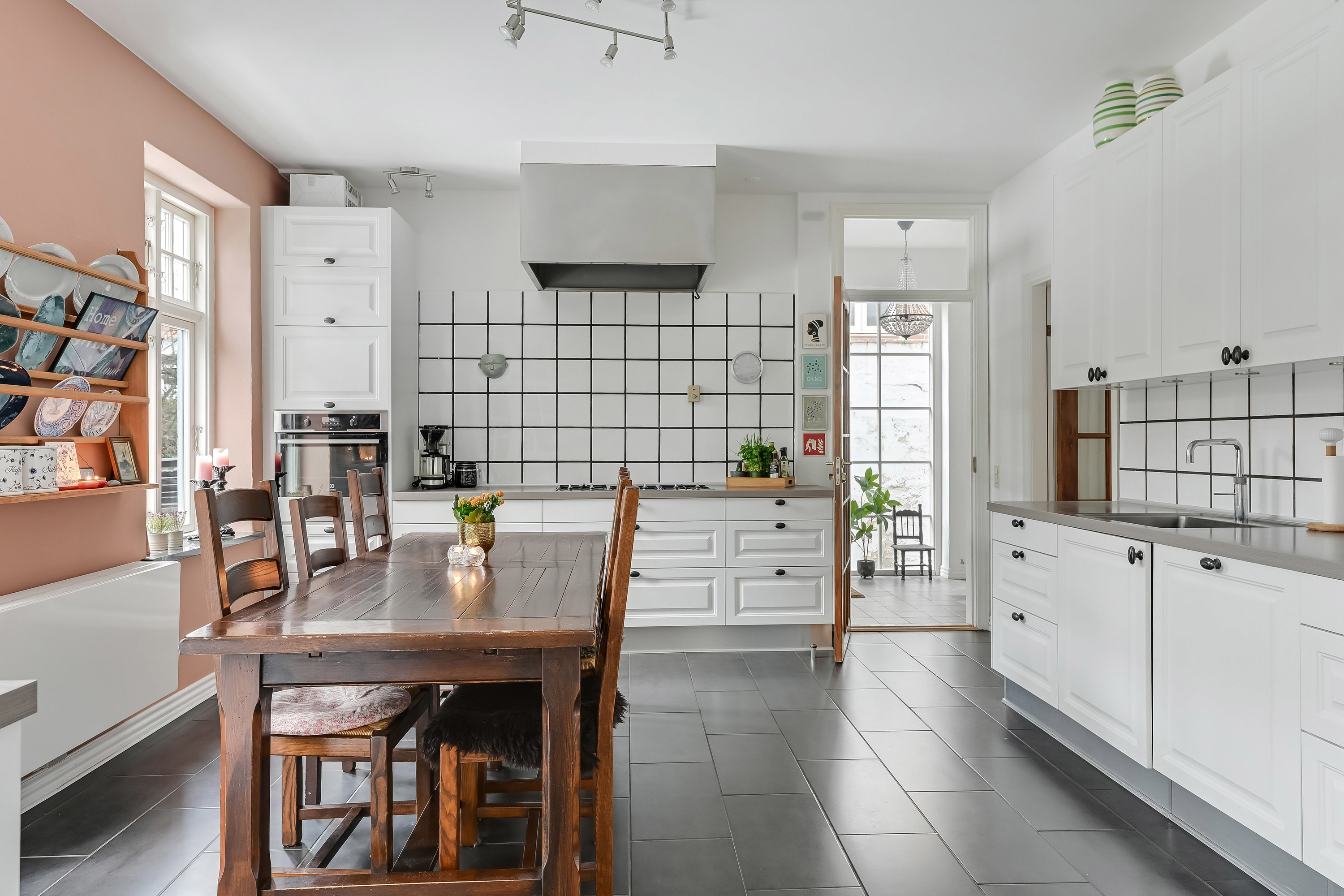 Fremhævet køkken billede i fuldskærmstilstand. Billede af Danmarksgade 13, 6700 Esbjerg