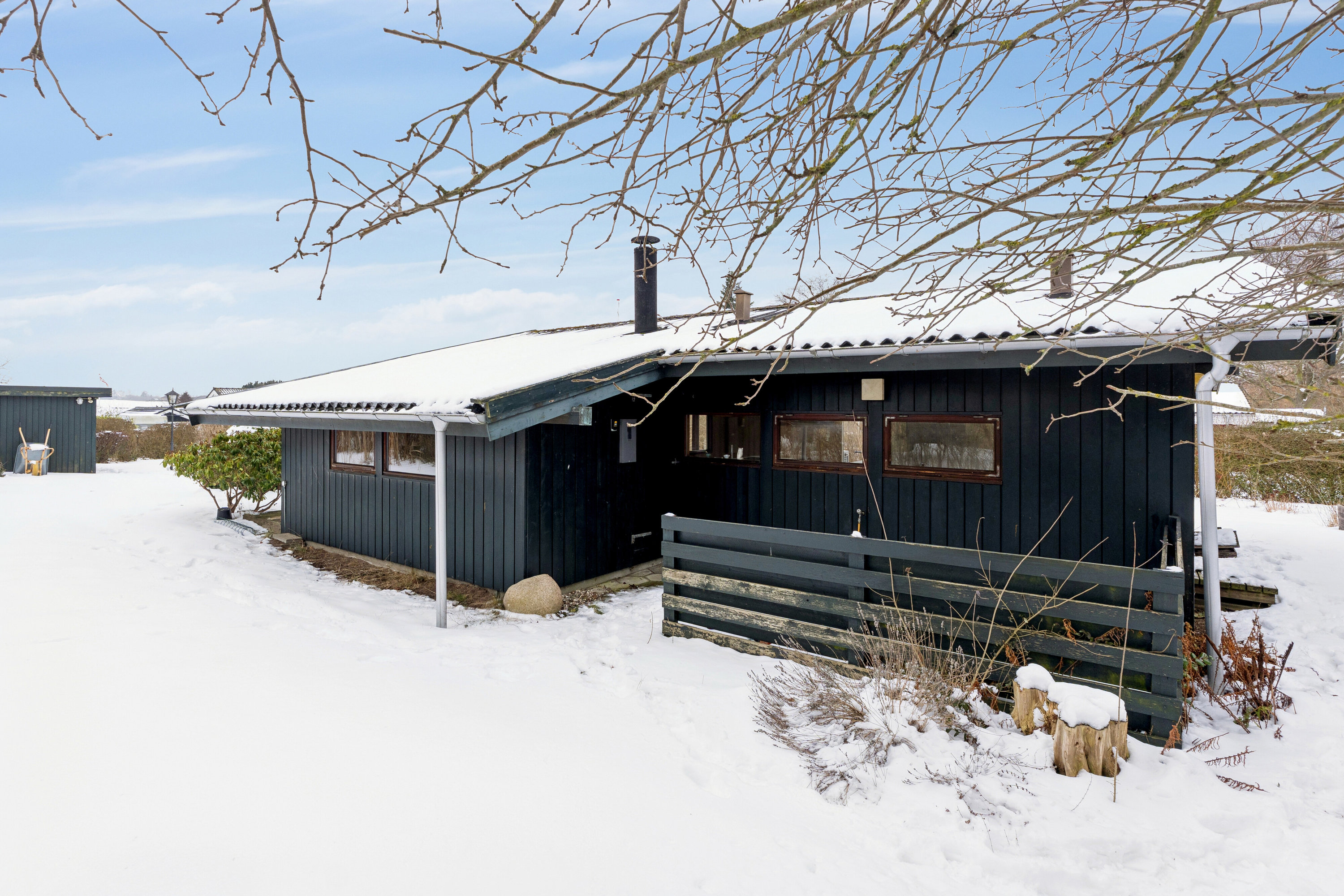 Fremhævet set fra vejen billede i fuldskærmstilstand. Billede af Åbakken 5, Ejby, 4070 Kirke Hyllinge