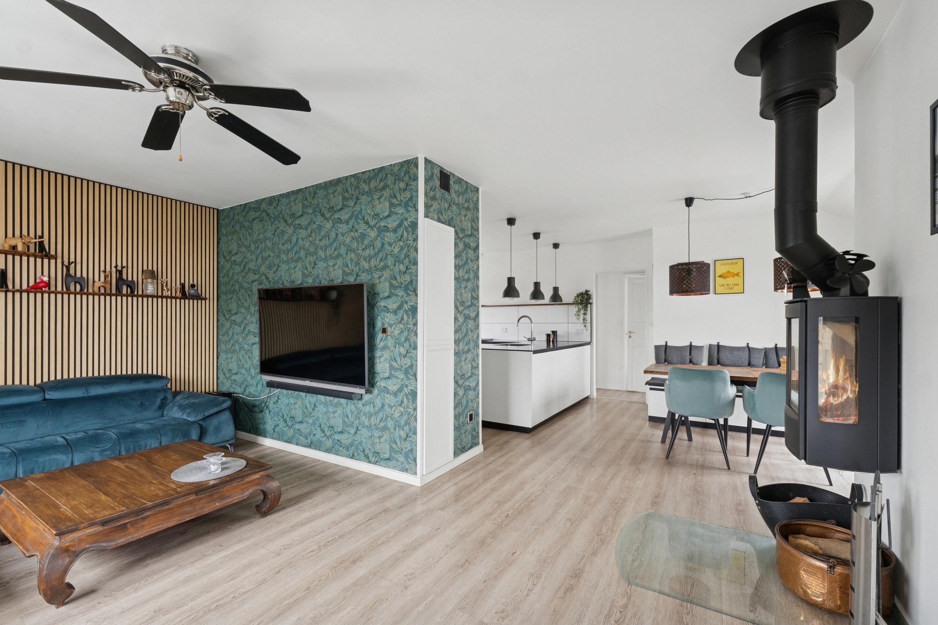 Fremhævet stue billede i fuldskærmstilstand. Billede af Hvidovreskellet 35, 2650 Hvidovre